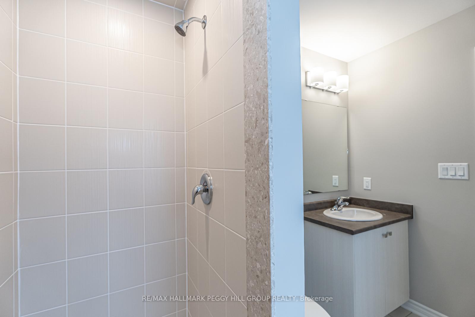 Photo 15 of 240 Springfield Crescent, Clearview, Stayner — HOMEH