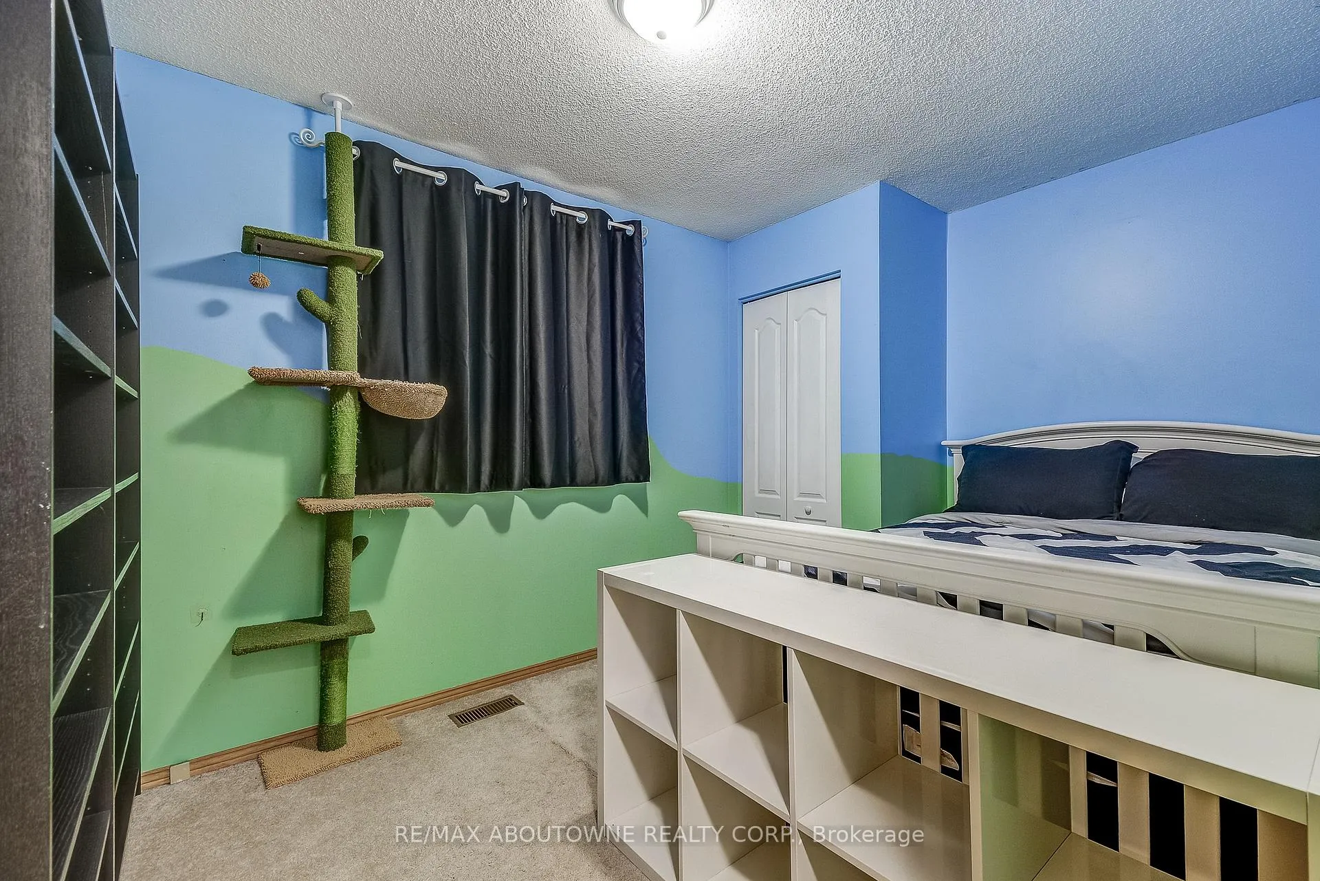 Photo 24 of 211 East 8th Street, Hamilton, Centremount — HOMEH