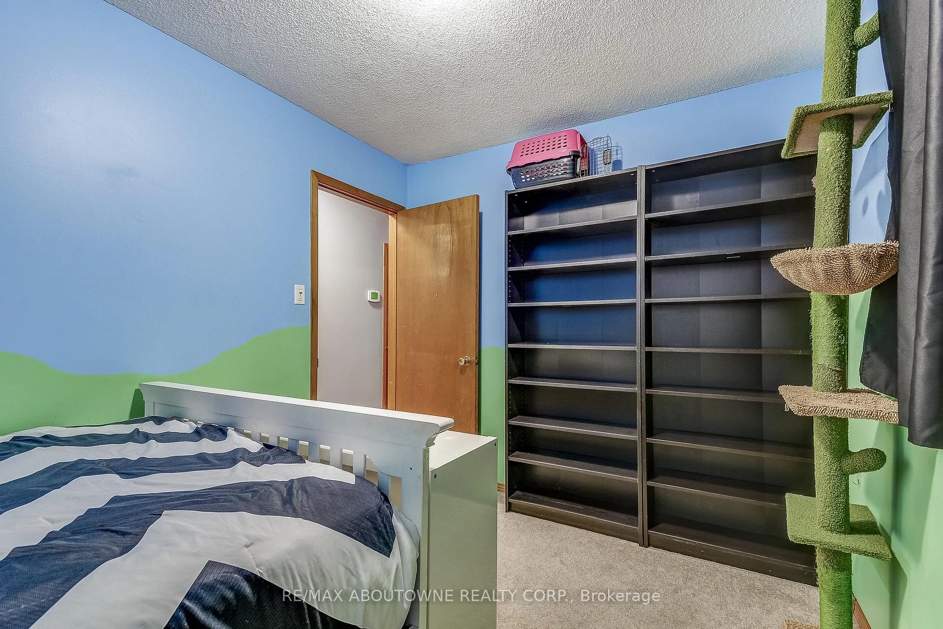 Photo 25 of 211 East 8th Street, Hamilton, Centremount — HOMEH