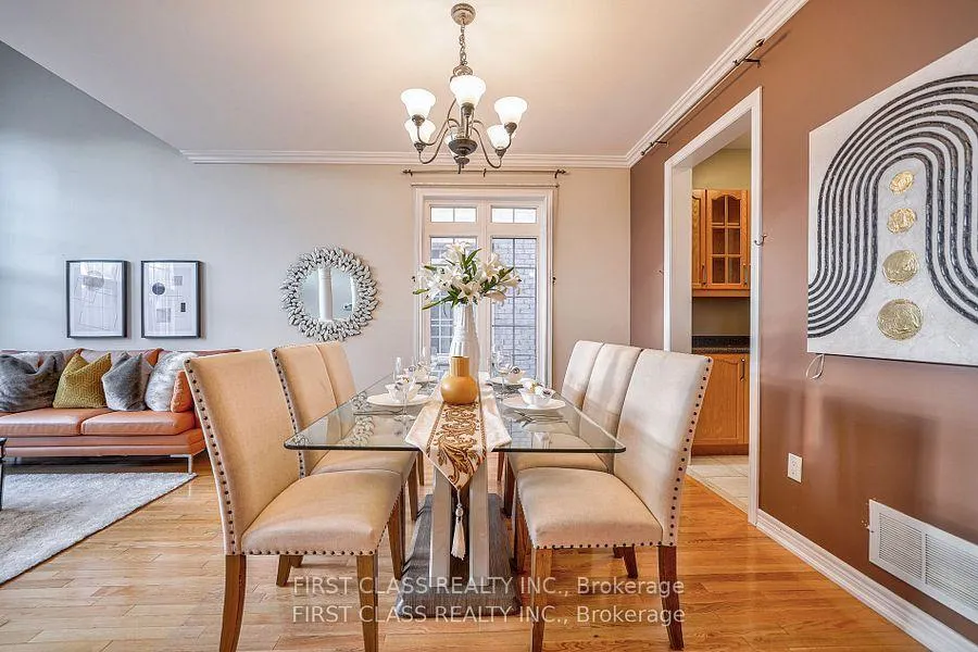 Photo 6 of 12 Glaceport Crescent, Markham, Victoria Manor-Jennings Gate — HOMEH