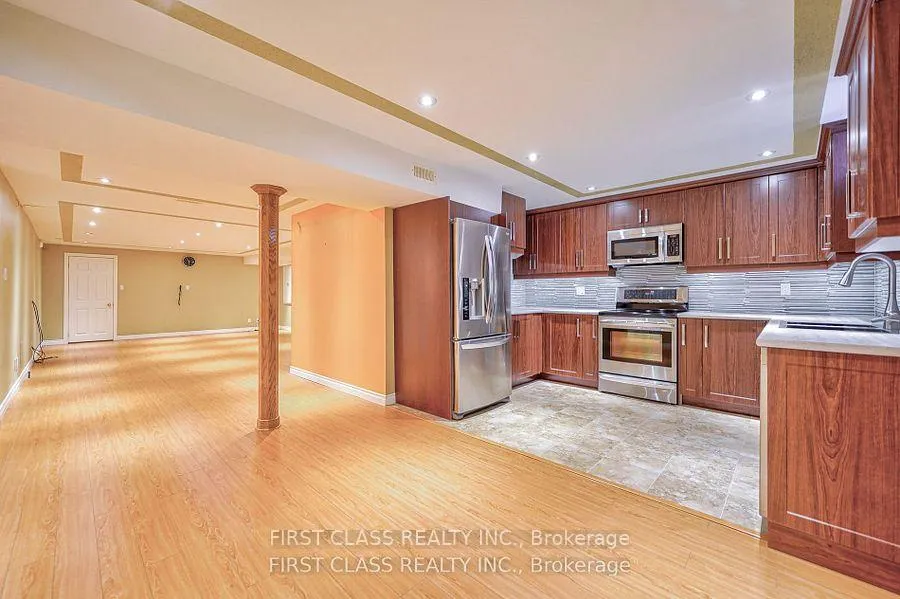Photo 19 of 12 Glaceport Crescent, Markham, Victoria Manor-Jennings Gate — HOMEH