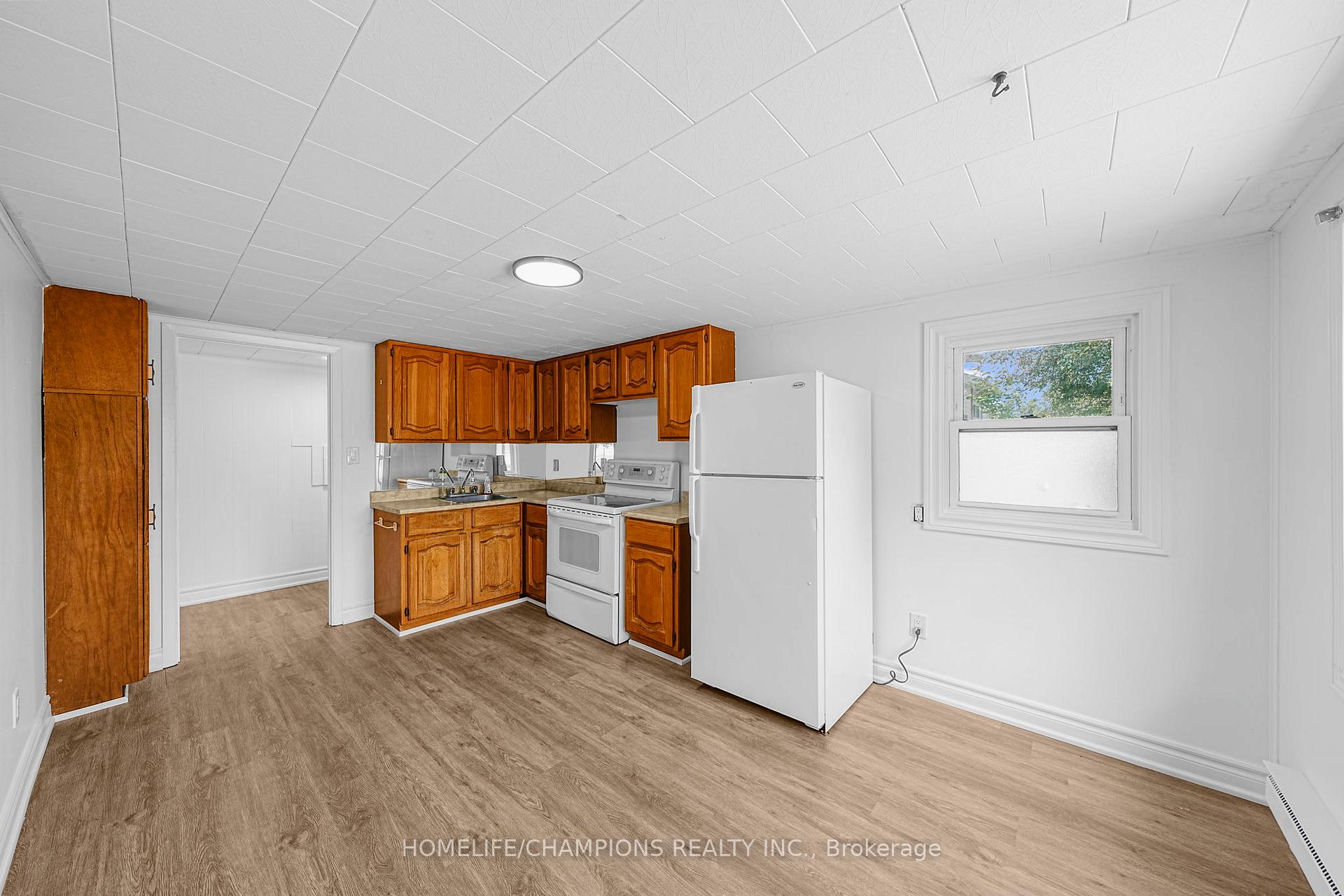 Photo 22 of 480 St Vincent Street, Barrie, Cundles East — HOMEH