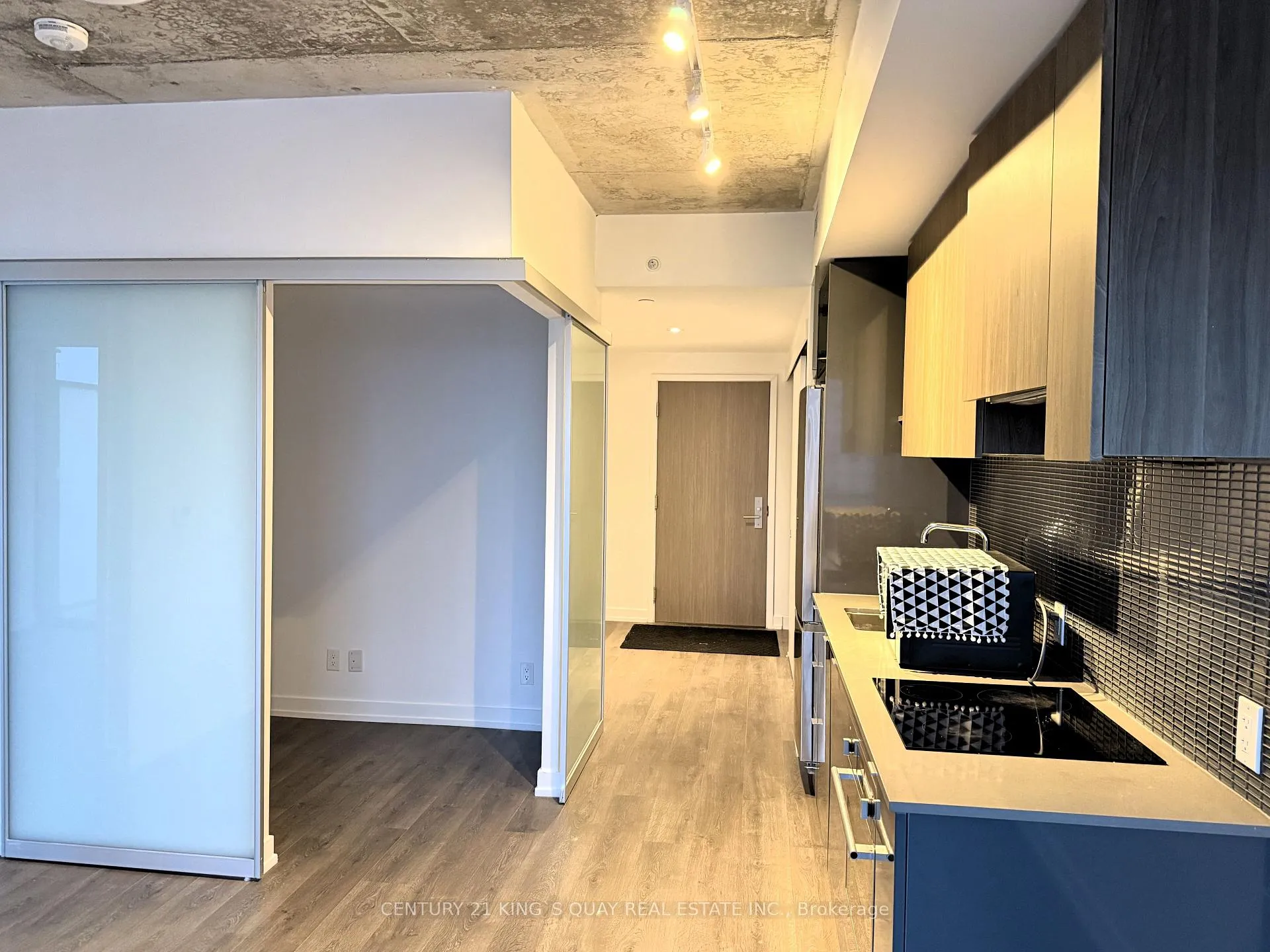 Photo 7 of Unit 3201, 161 Roehampton Avenue, Toronto, Mount Pleasant East — HOMEH