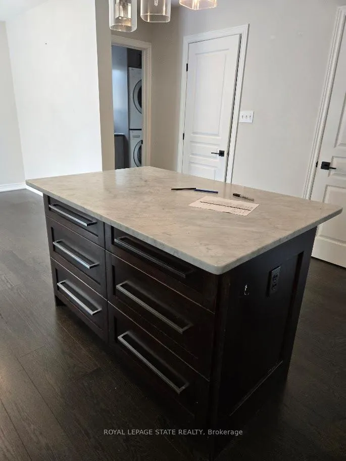 Photo 15 of 71 Cobblestone Drive, Brant, Paris — HOMEH
