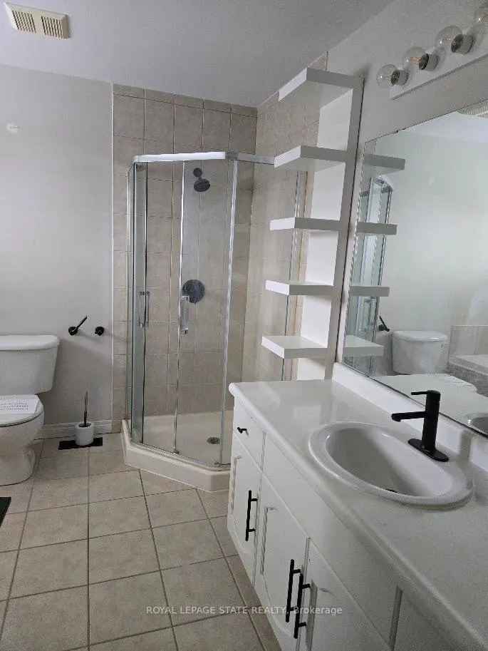 Photo 18 of 71 Cobblestone Drive, Brant, Paris — HOMEH