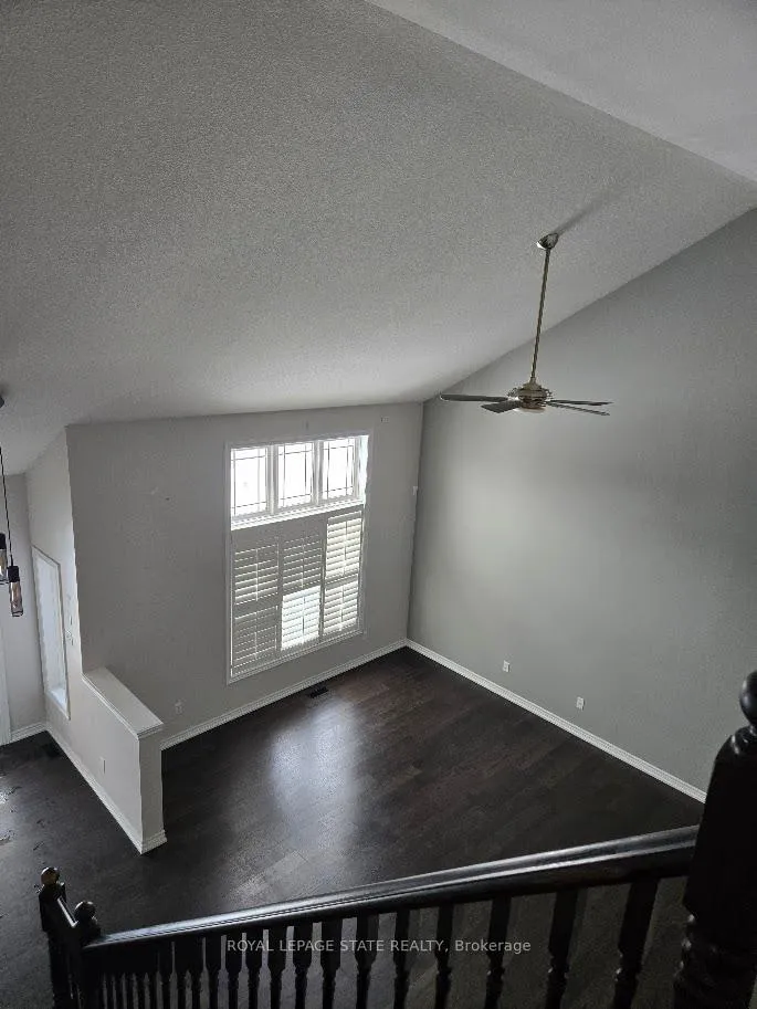 Photo 27 of 71 Cobblestone Drive, Brant, Paris — HOMEH