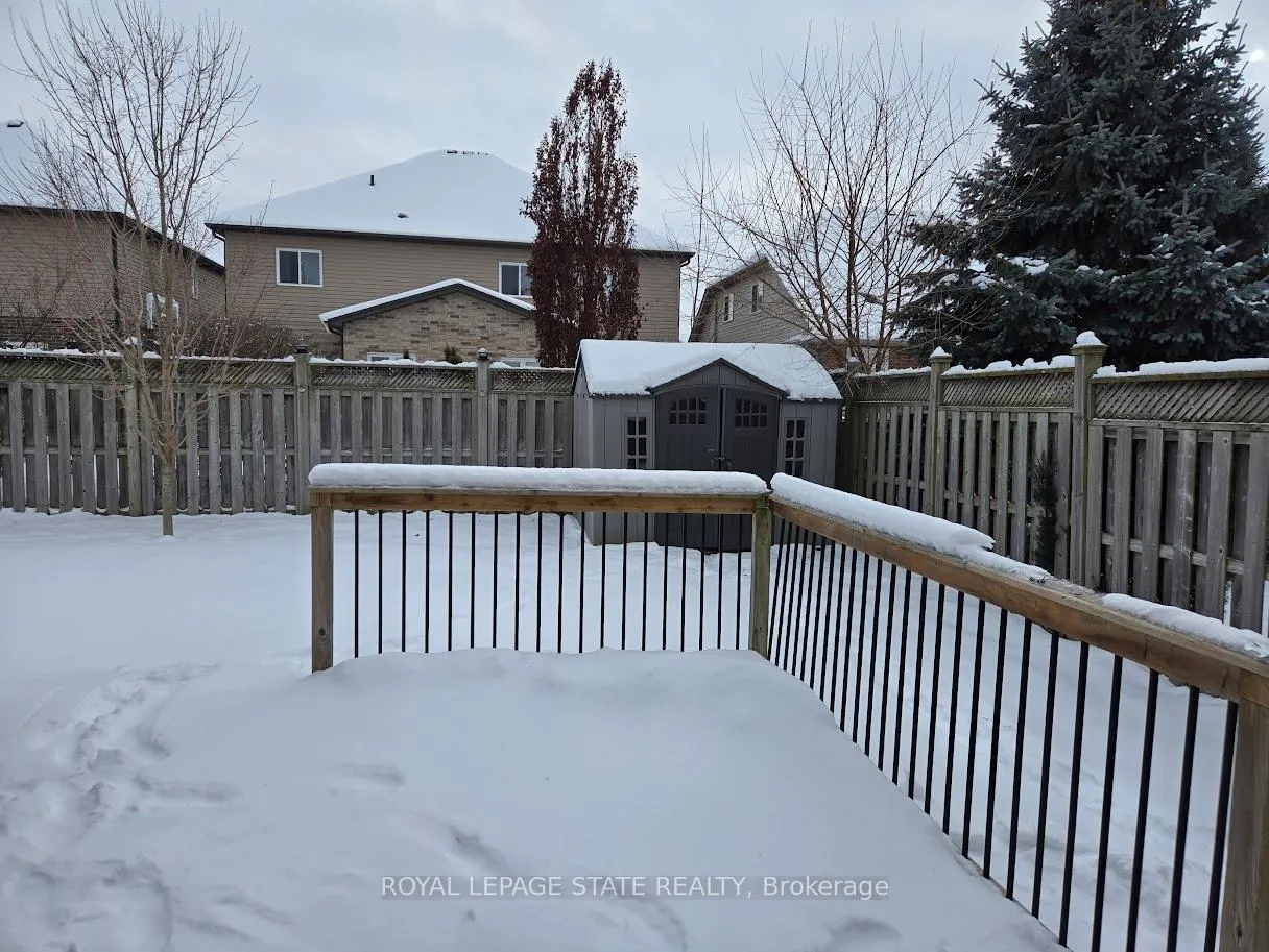 Photo 30 of 71 Cobblestone Drive, Brant, Paris — HOMEH