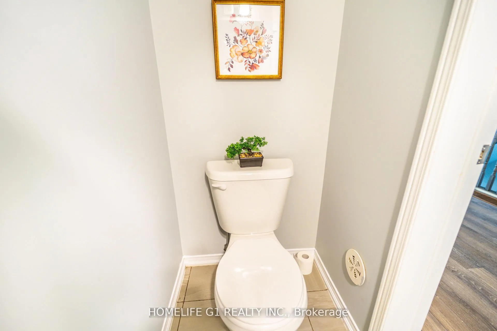 Photo 35 of Unit 108, 2634 Deputy Minister Path, Oshawa, Windfields — HOMEH