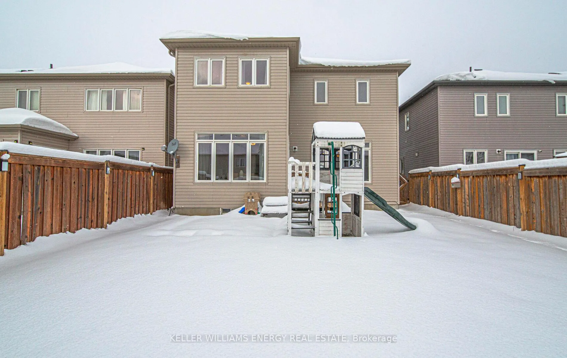 Photo 38 of 17 Don Hadden Crescent, Brock, Sunderland — HOMEH