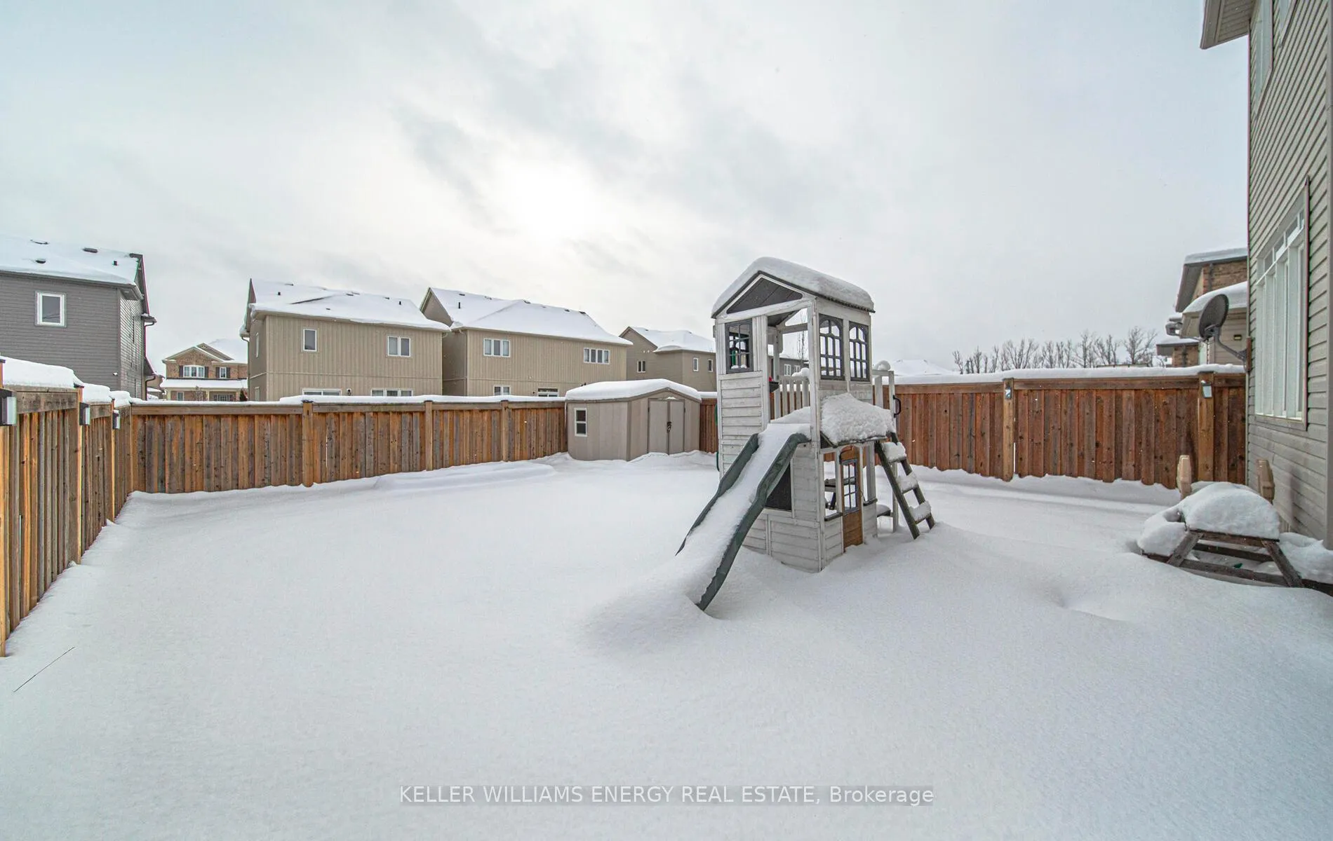 Photo 40 of 17 Don Hadden Crescent, Brock, Sunderland — HOMEH