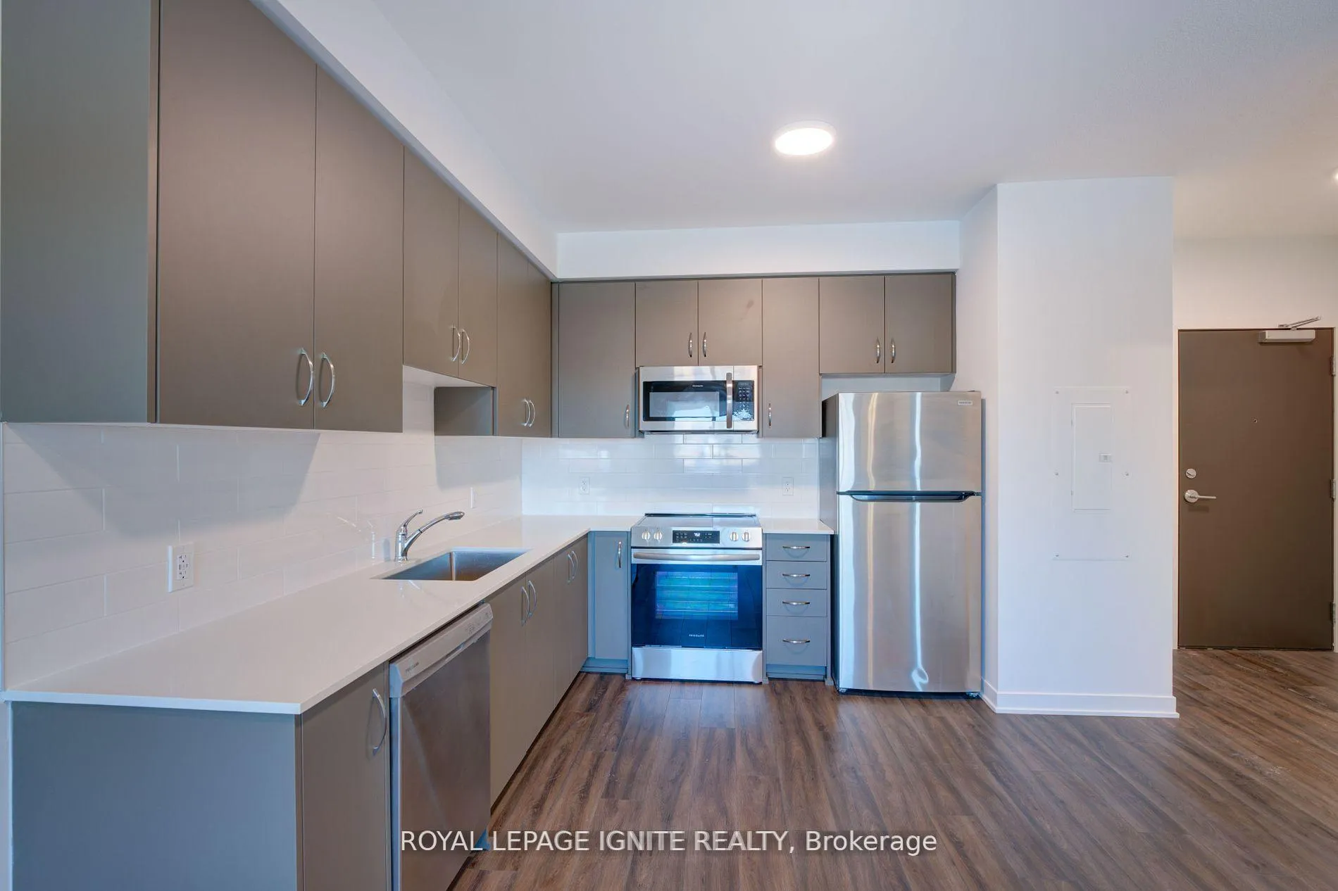 Photo 16 of Unit 415, 385 Arctic Red Drive, Oshawa, Windfields — HOMEH