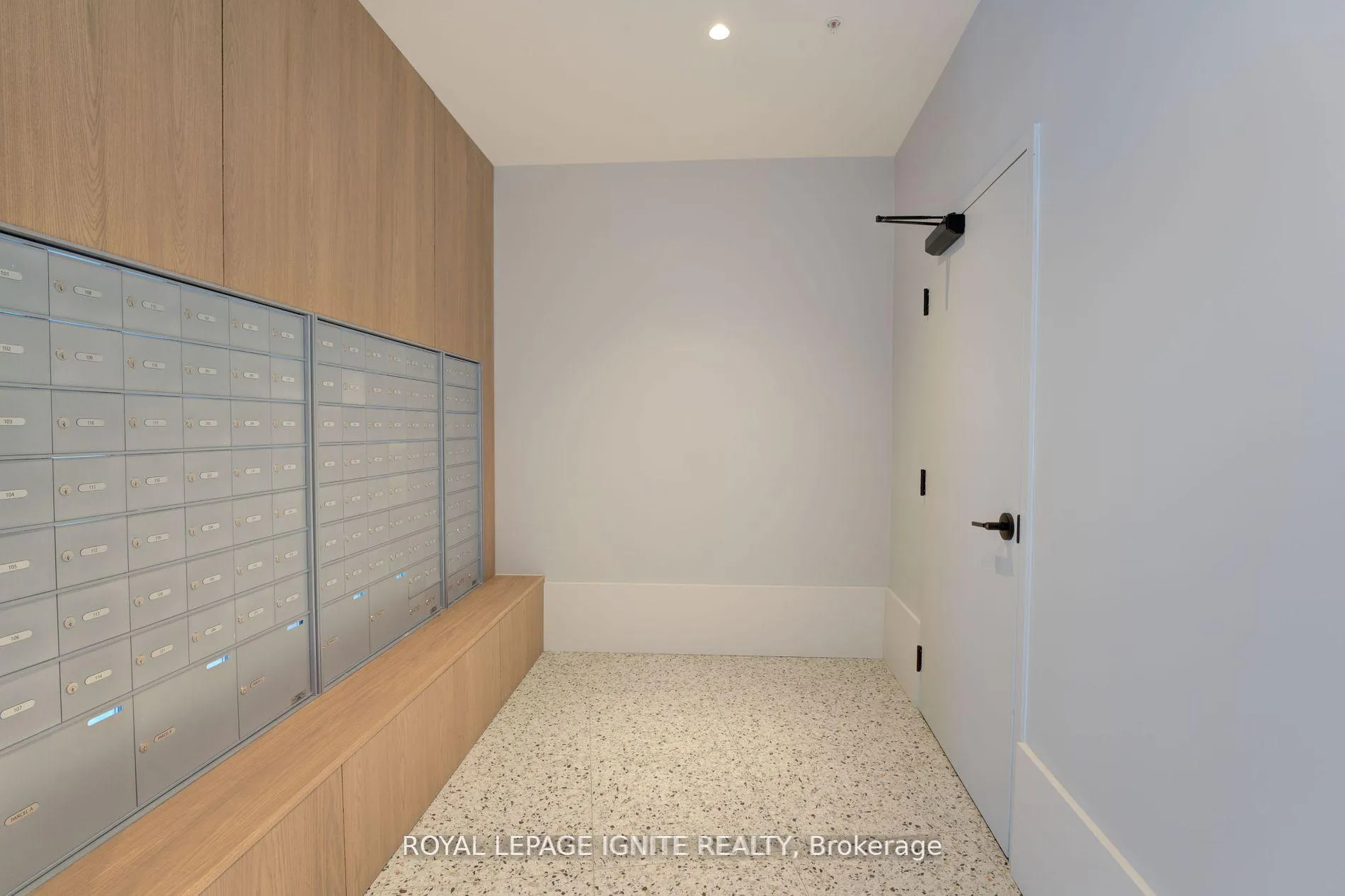 Photo 28 of Unit 415, 385 Arctic Red Drive, Oshawa, Windfields — HOMEH