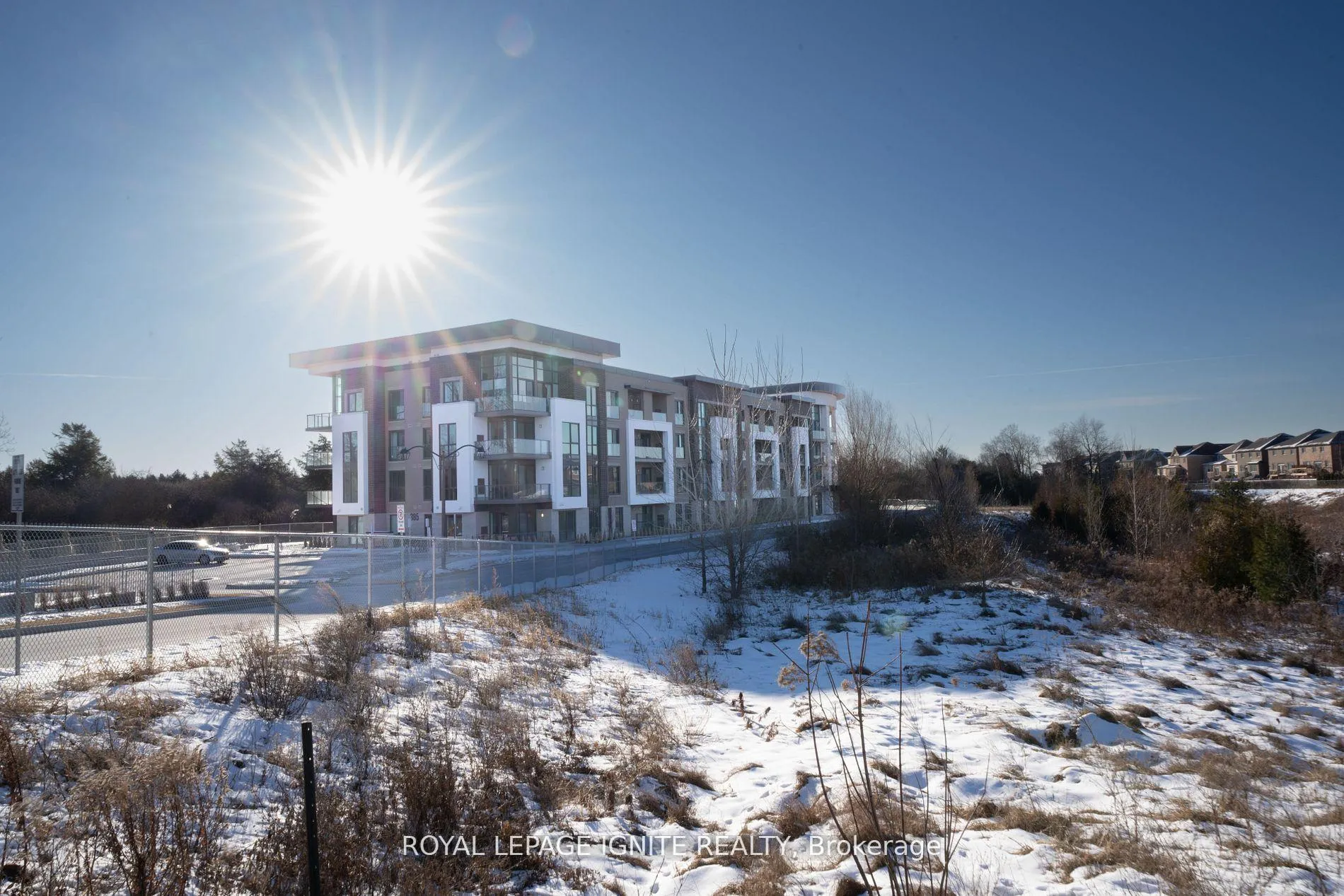 Photo 38 of Unit 415, 385 Arctic Red Drive, Oshawa, Windfields — HOMEH