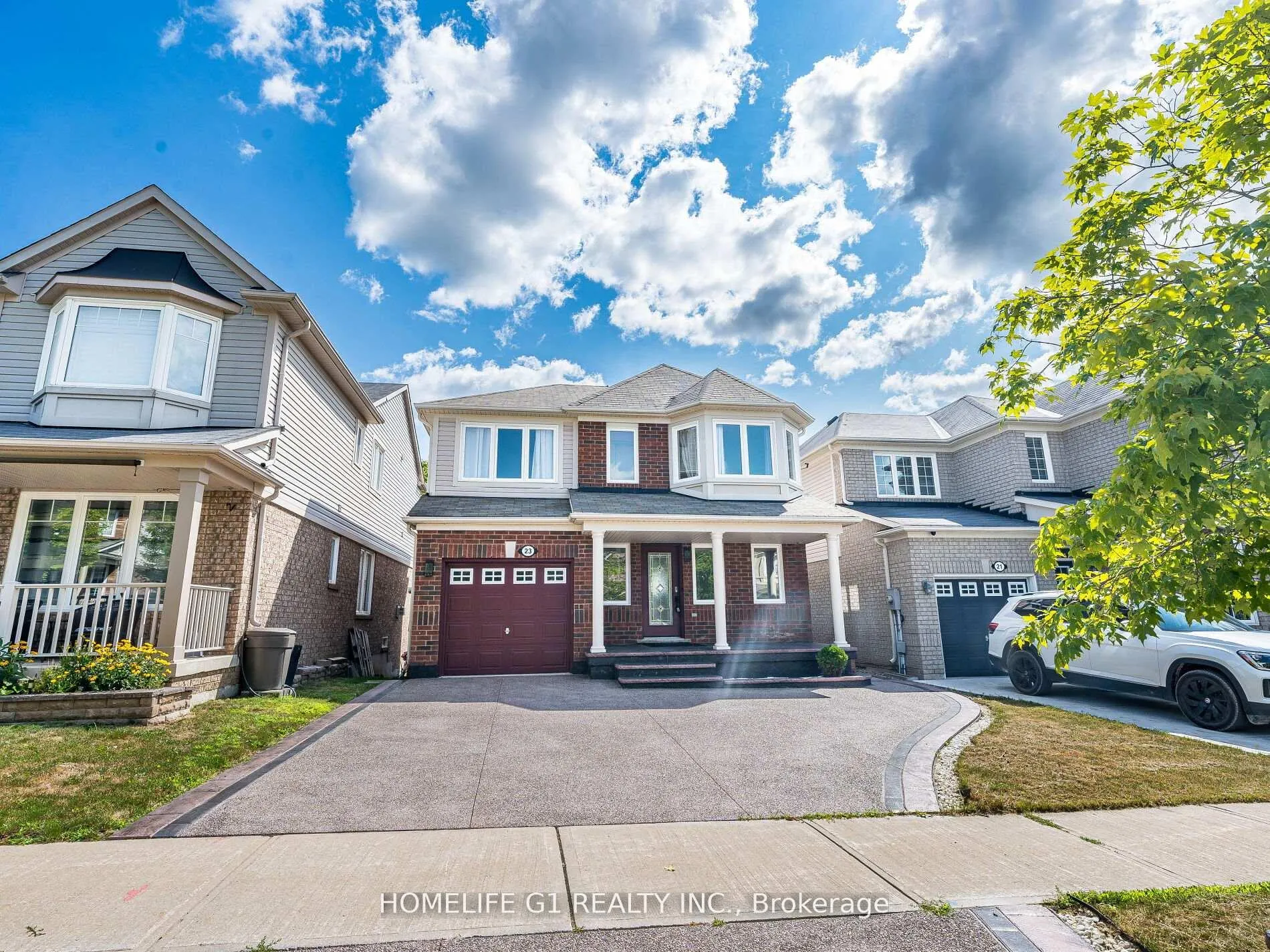 Photo 2 of 23 Davidson Drive, New Tecumseth, Alliston — HOMEH