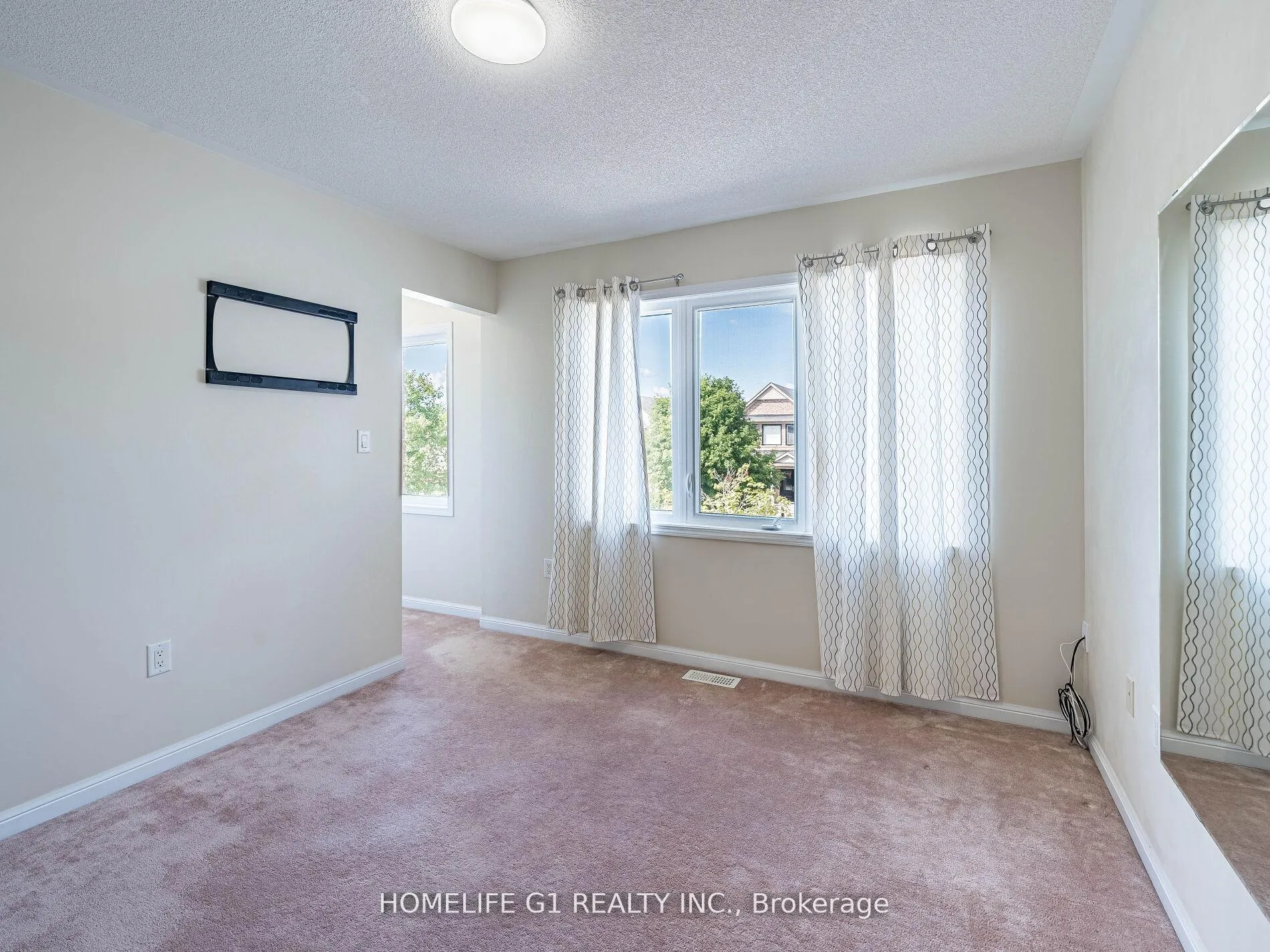 Photo 21 of 23 Davidson Drive, New Tecumseth, Alliston — HOMEH