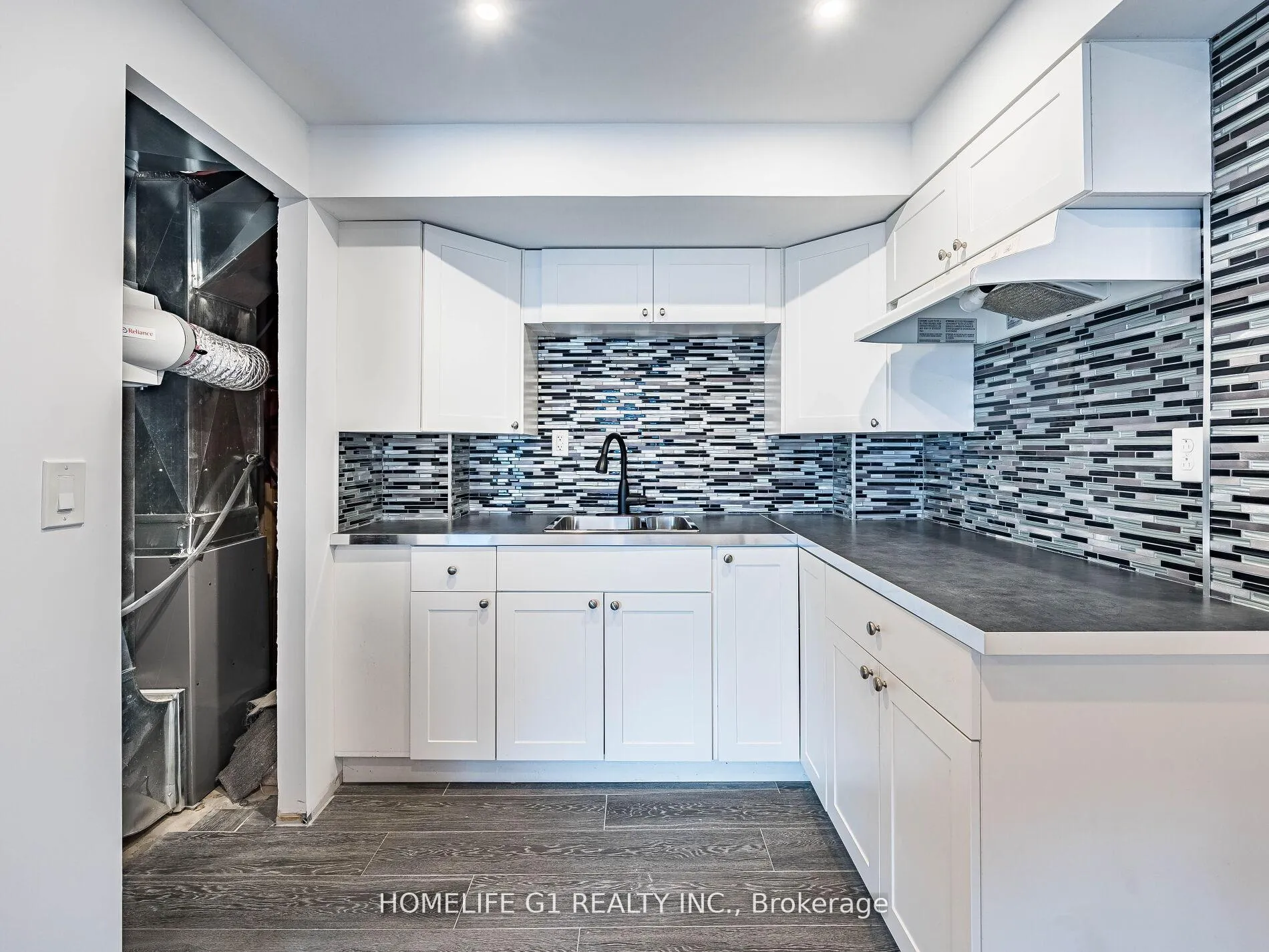 Photo 36 of 23 Davidson Drive, New Tecumseth, Alliston — HOMEH