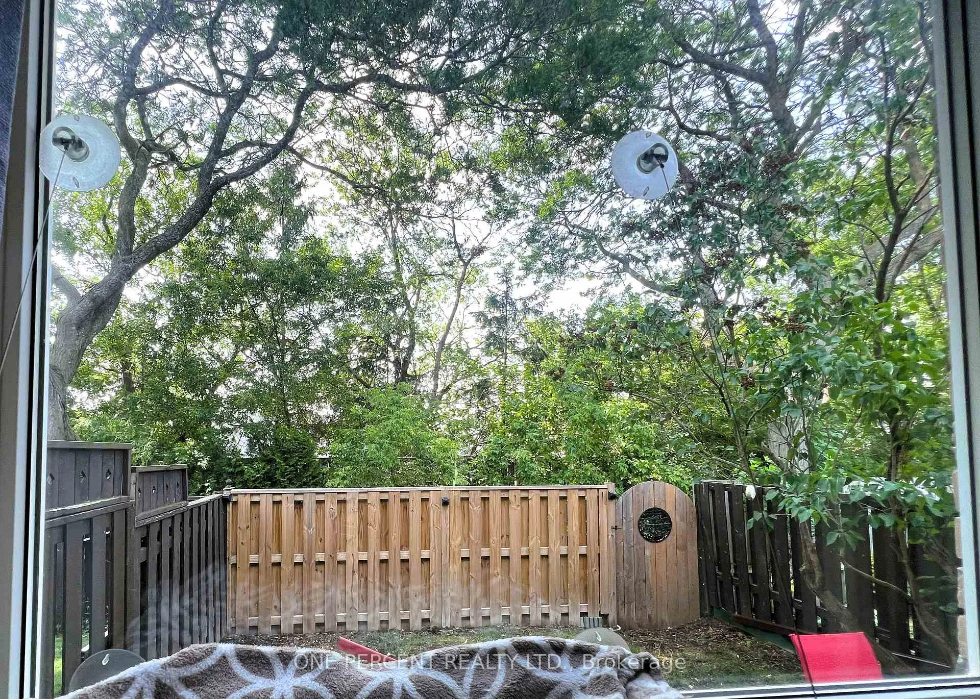 Photo 8 of Unit 2, 1330 Trowbridge Drive W, Oshawa, Centennial — HOMEH