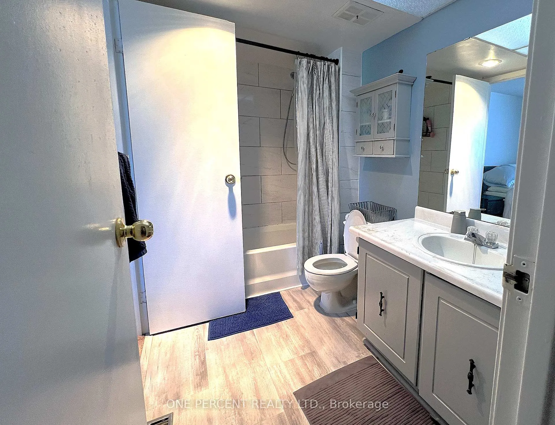 Photo 12 of Unit 2, 1330 Trowbridge Drive W, Oshawa, Centennial — HOMEH