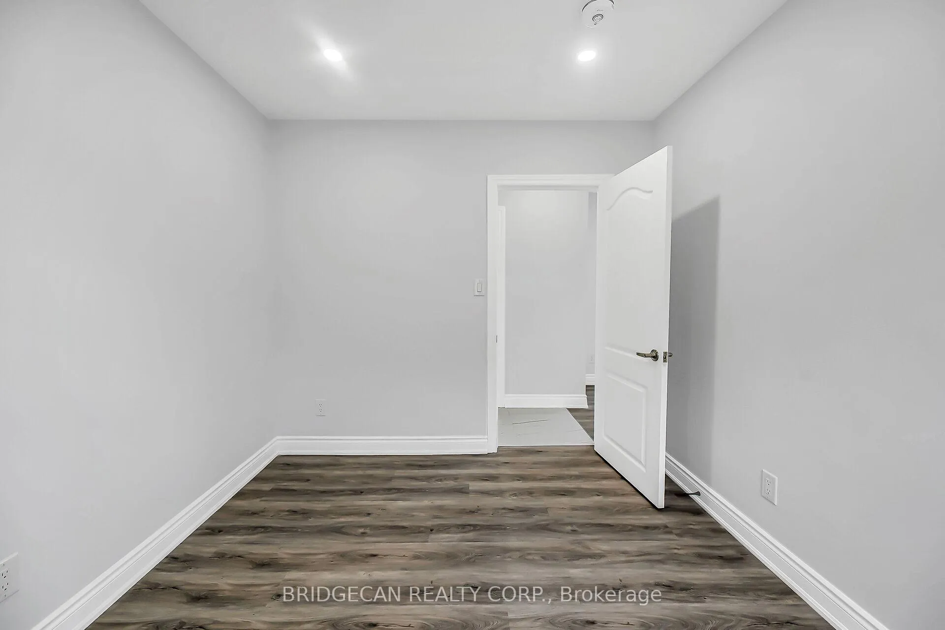 Photo 13 of 220 Grenfell Street, Hamilton, Crown Point — HOMEH