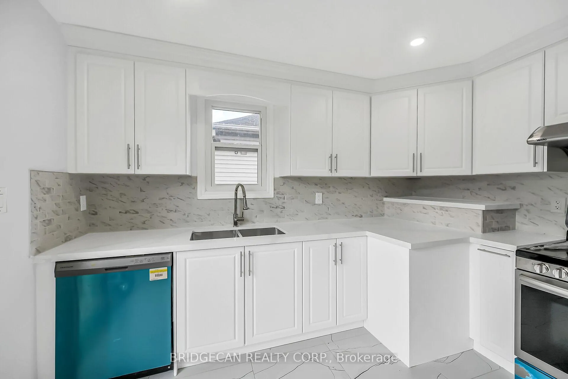 Photo 18 of 220 Grenfell Street, Hamilton, Crown Point — HOMEH