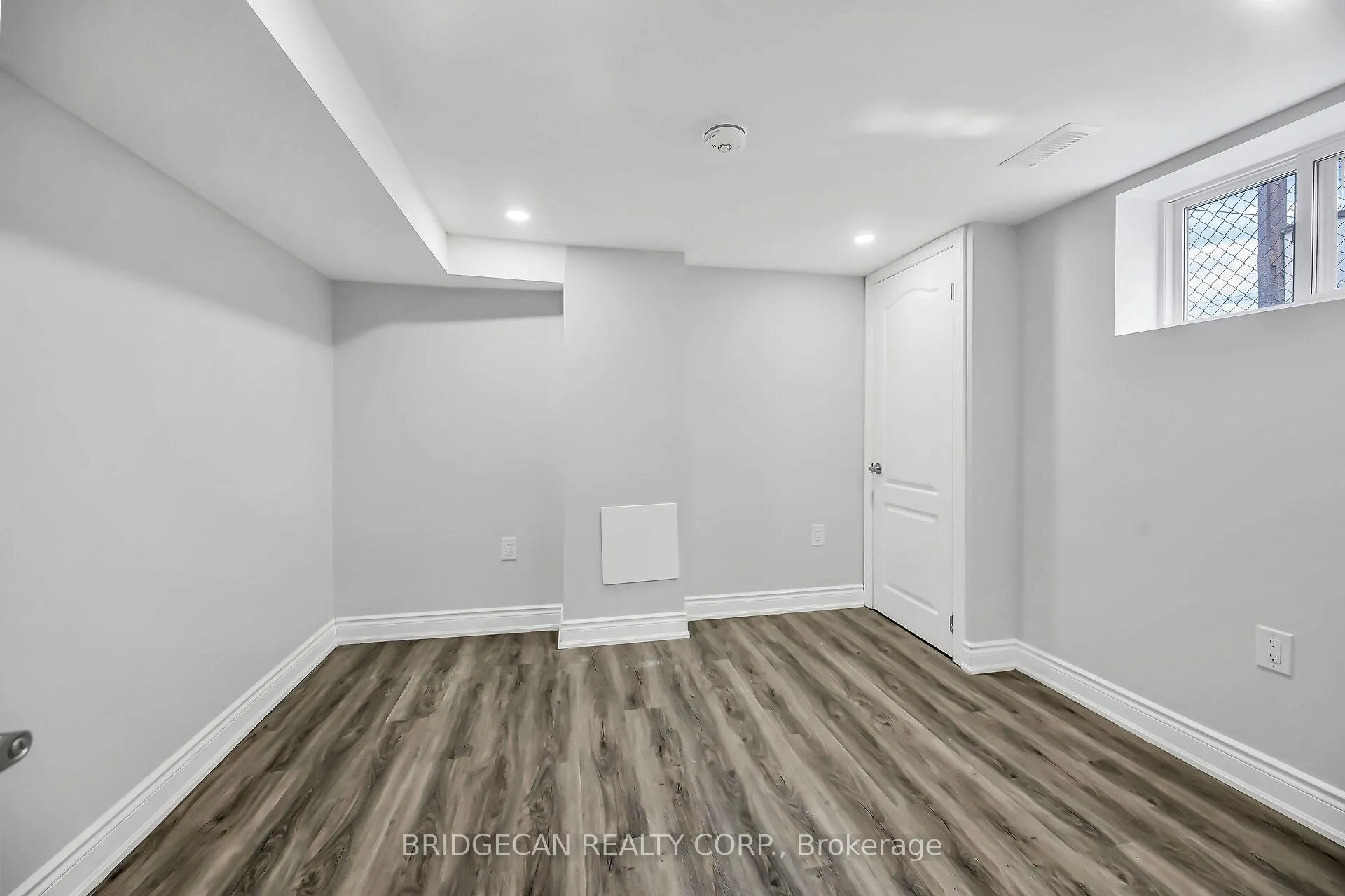Photo 31 of 220 Grenfell Street, Hamilton, Crown Point — HOMEH