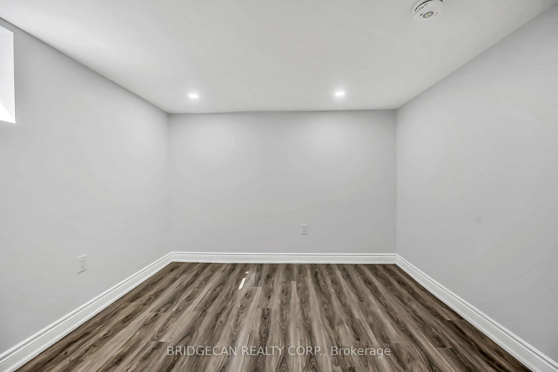 Photo 33 of 220 Grenfell Street, Hamilton, Crown Point — HOMEH