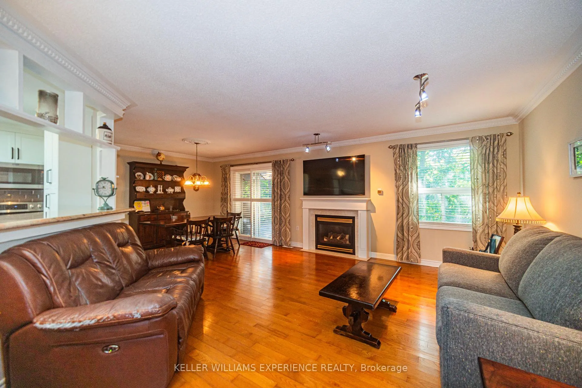 Photo 8 of 8 Kell Place, Barrie, Innis-Shore — HOMEH