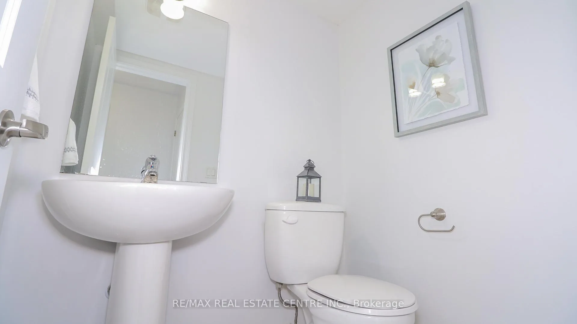 Photo 7 of 67 Todd Crescent, Southgate — HOMEH