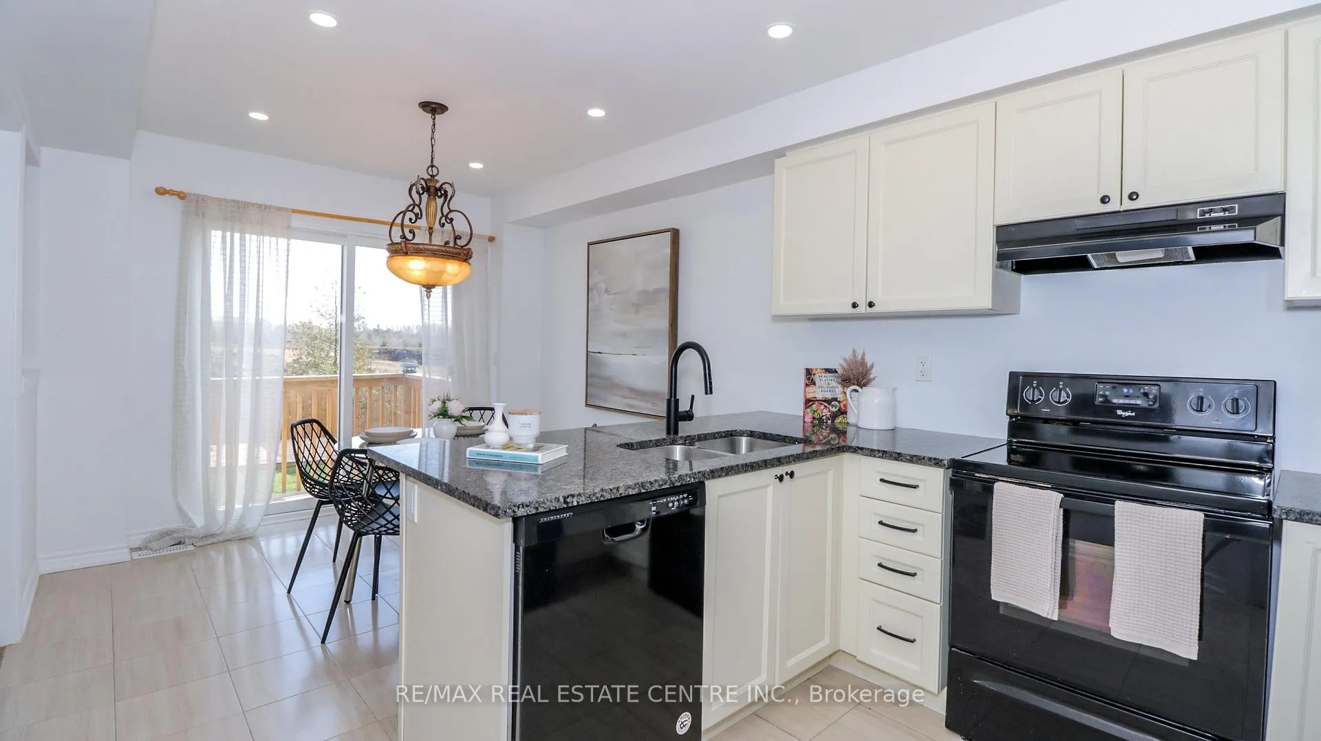 Photo 12 of 67 Todd Crescent, Southgate — HOMEH