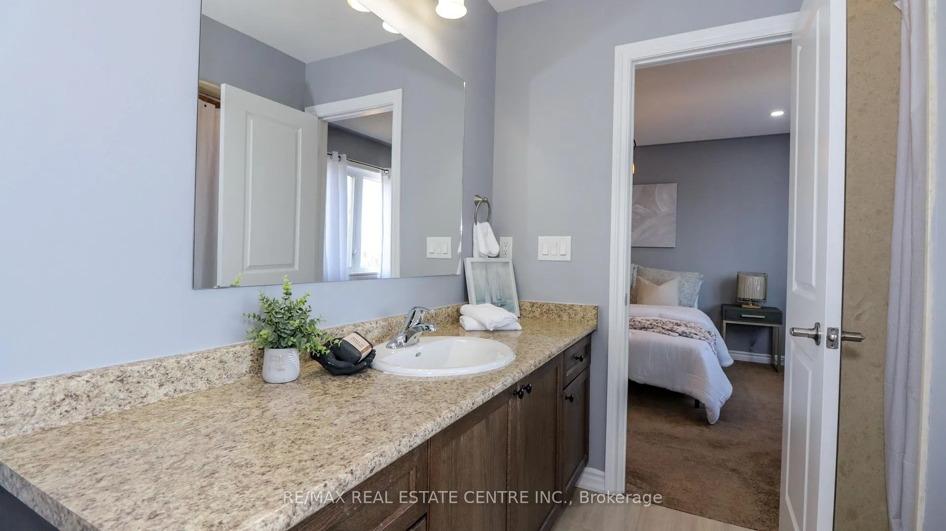 Photo 17 of 67 Todd Crescent, Southgate — HOMEH