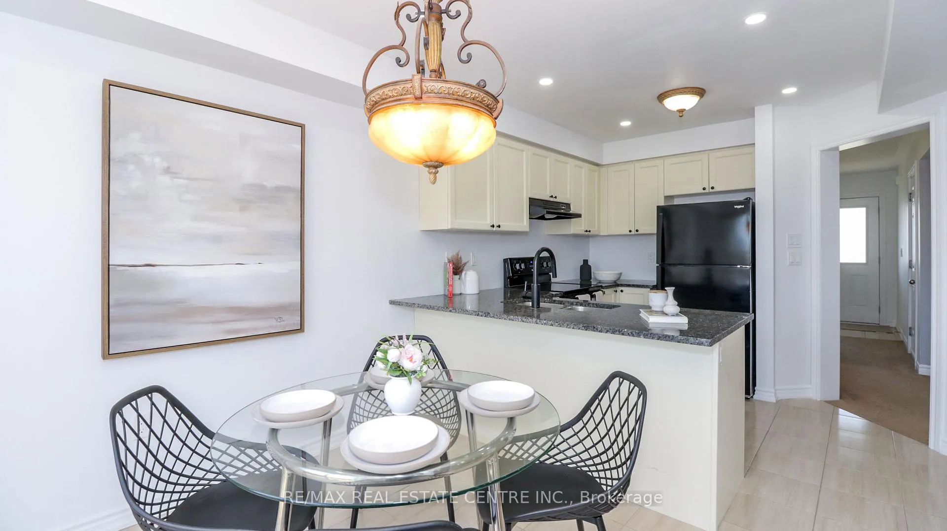 Photo 32 of 67 Todd Crescent, Southgate — HOMEH