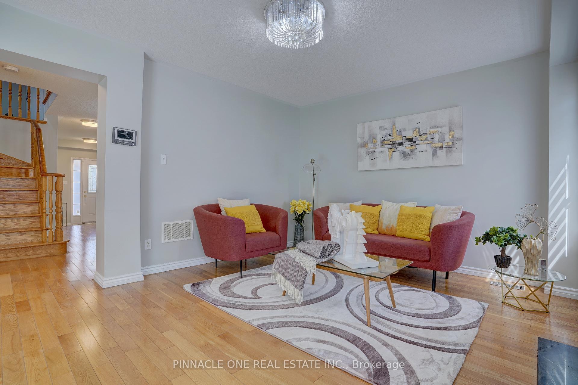 Photo 6 of 15 Thackery Drive, Ajax, Northeast Ajax — HOMEH