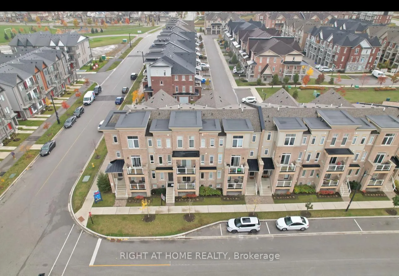 Photo 1 of Unit 243, 1811 Rex Heath Drive, Pickering, Duffin Heights — HOMEH