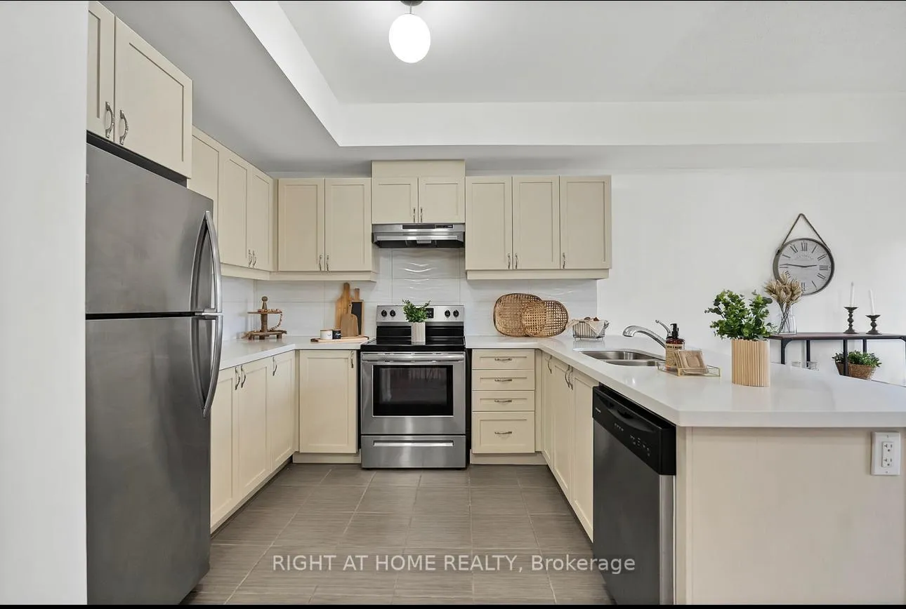 Photo 8 of Unit 243, 1811 Rex Heath Drive, Pickering, Duffin Heights — HOMEH