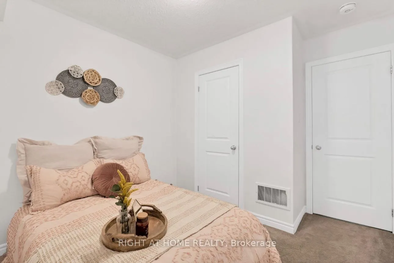 Photo 9 of Unit 243, 1811 Rex Heath Drive, Pickering, Duffin Heights — HOMEH