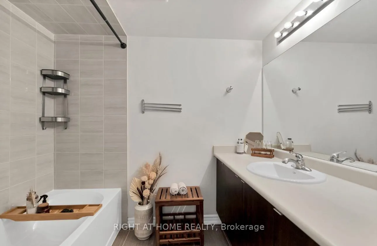 Photo 10 of Unit 243, 1811 Rex Heath Drive, Pickering, Duffin Heights — HOMEH