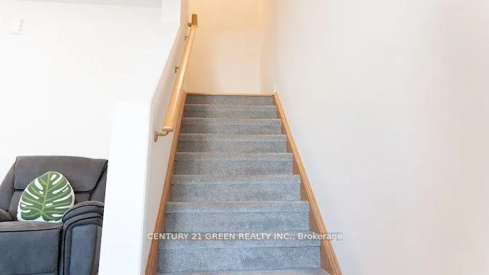 Photo 10 of Unit 8, 480 Beresford Path, Oshawa, Central — HOMEH