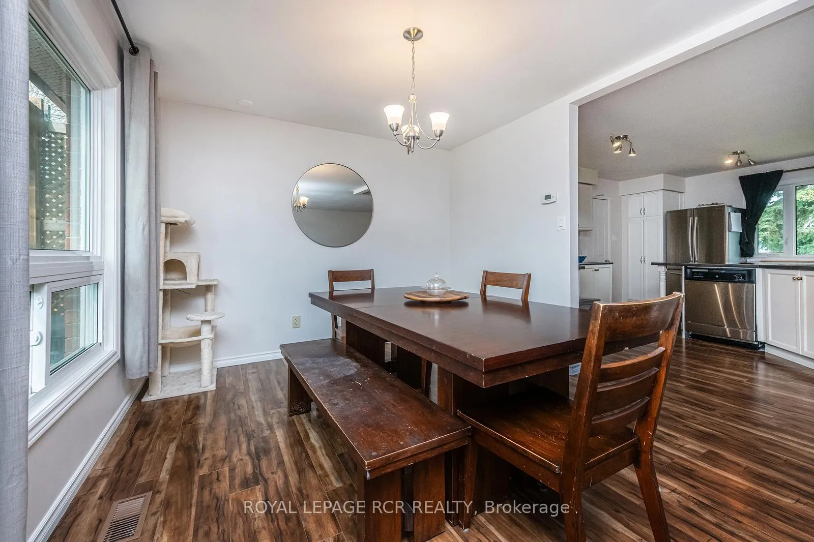 Photo 17 of 15 James Street, Amaranth, Rural Amaranth — HOMEH