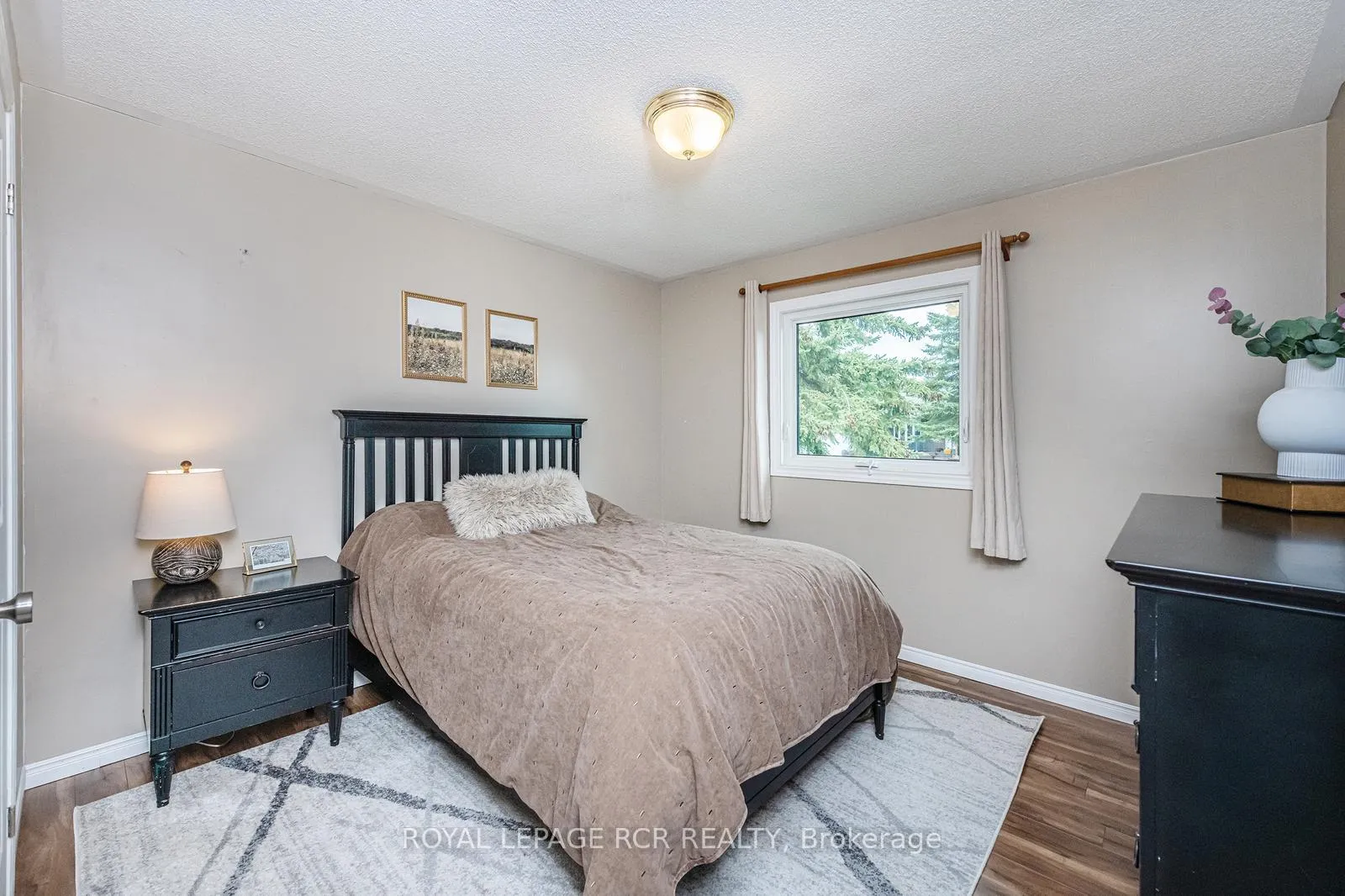 Photo 25 of 15 James Street, Amaranth, Rural Amaranth — HOMEH