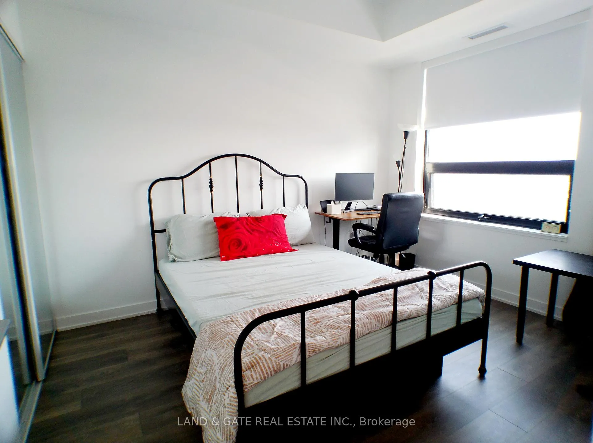 Photo 7 of Unit 705A, 1606 Charles Street, Whitby, Port Whitby — HOMEH