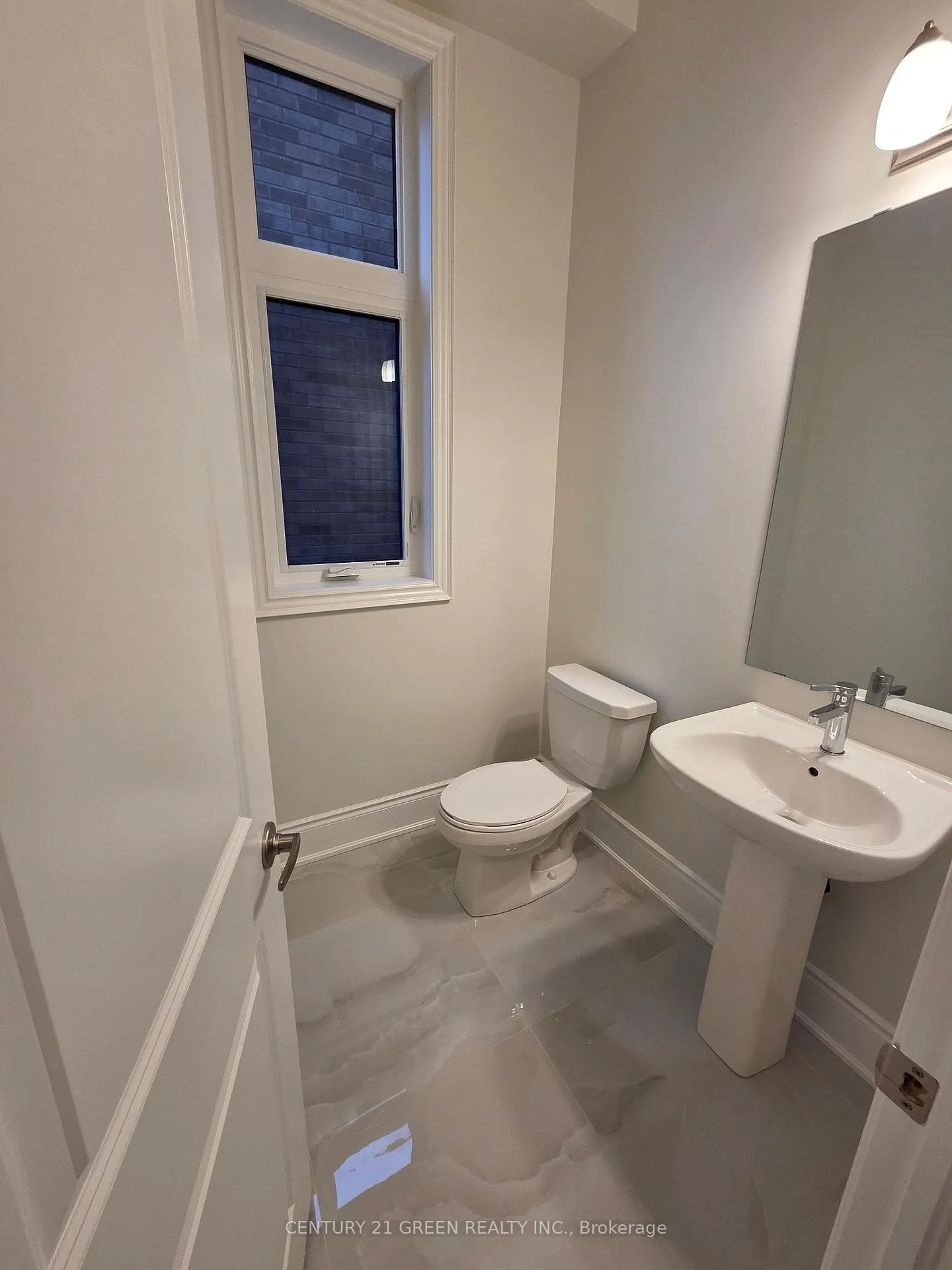 Photo 7 of 255 Ballantyne Boulevard, Vaughan, Vellore Village — HOMEH