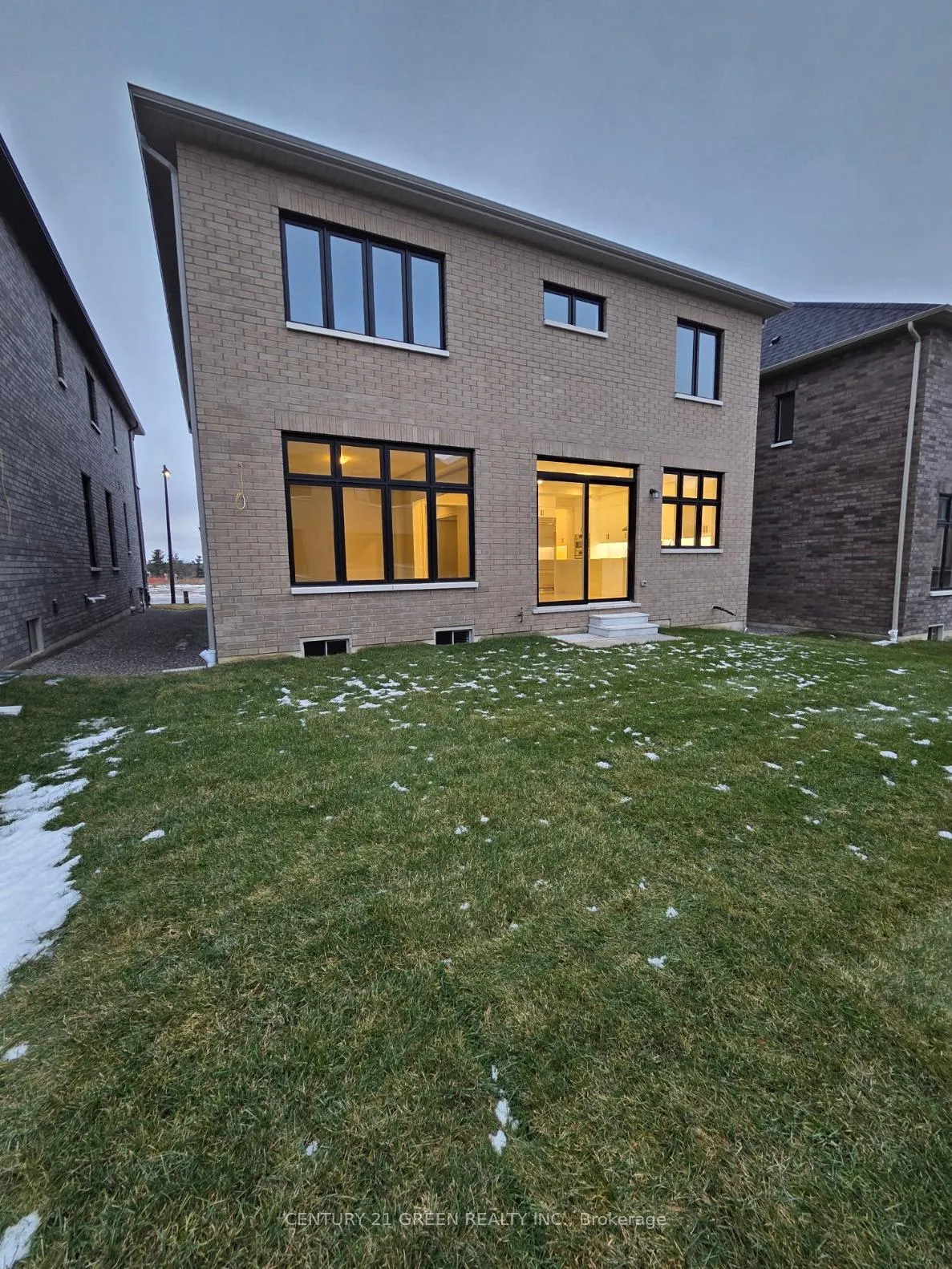 Photo 36 of 255 Ballantyne Boulevard, Vaughan, Vellore Village — HOMEH
