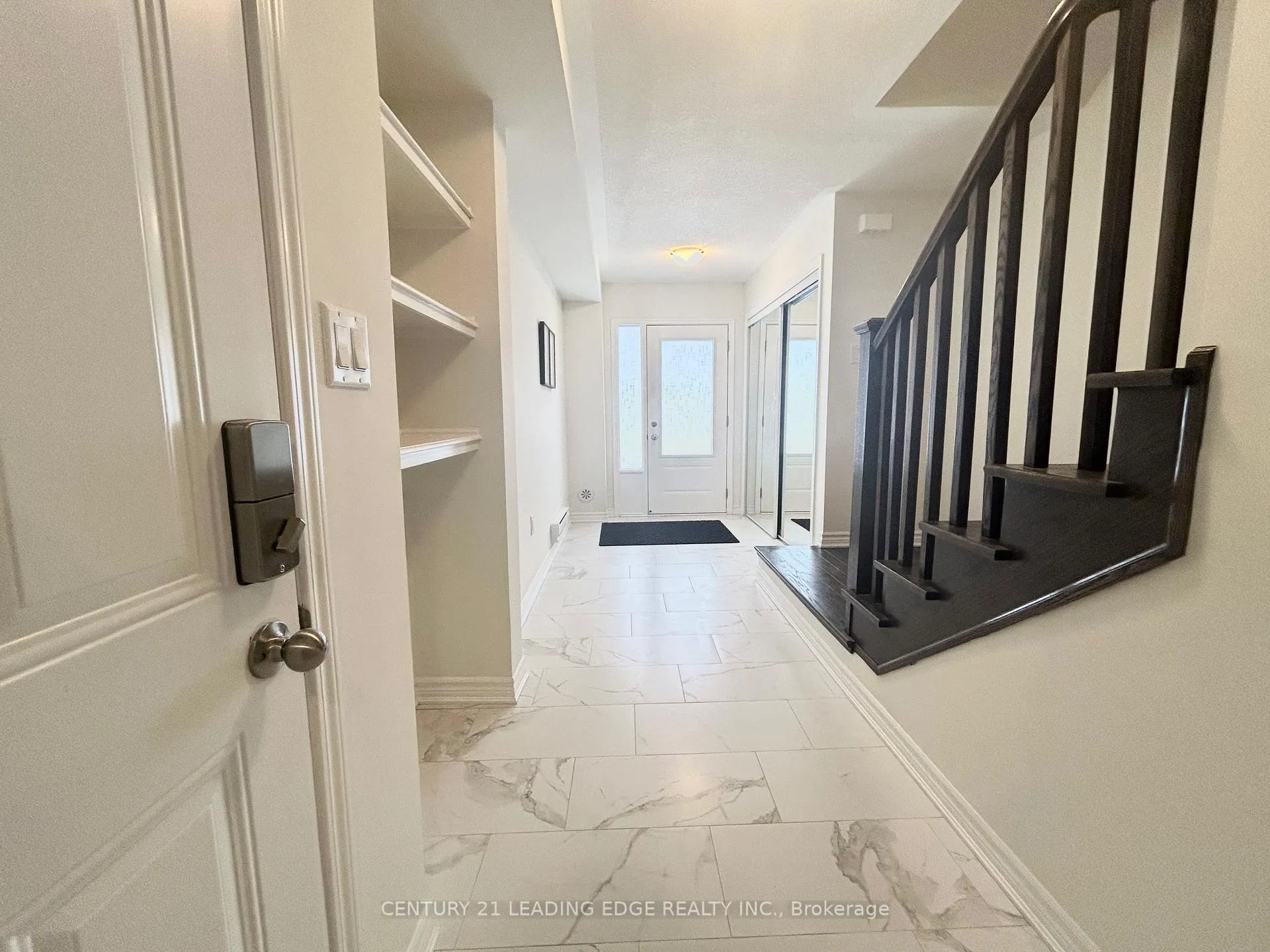 Photo 3 of 3378 Swordbill Street, Pickering, Rural Pickering — HOMEH