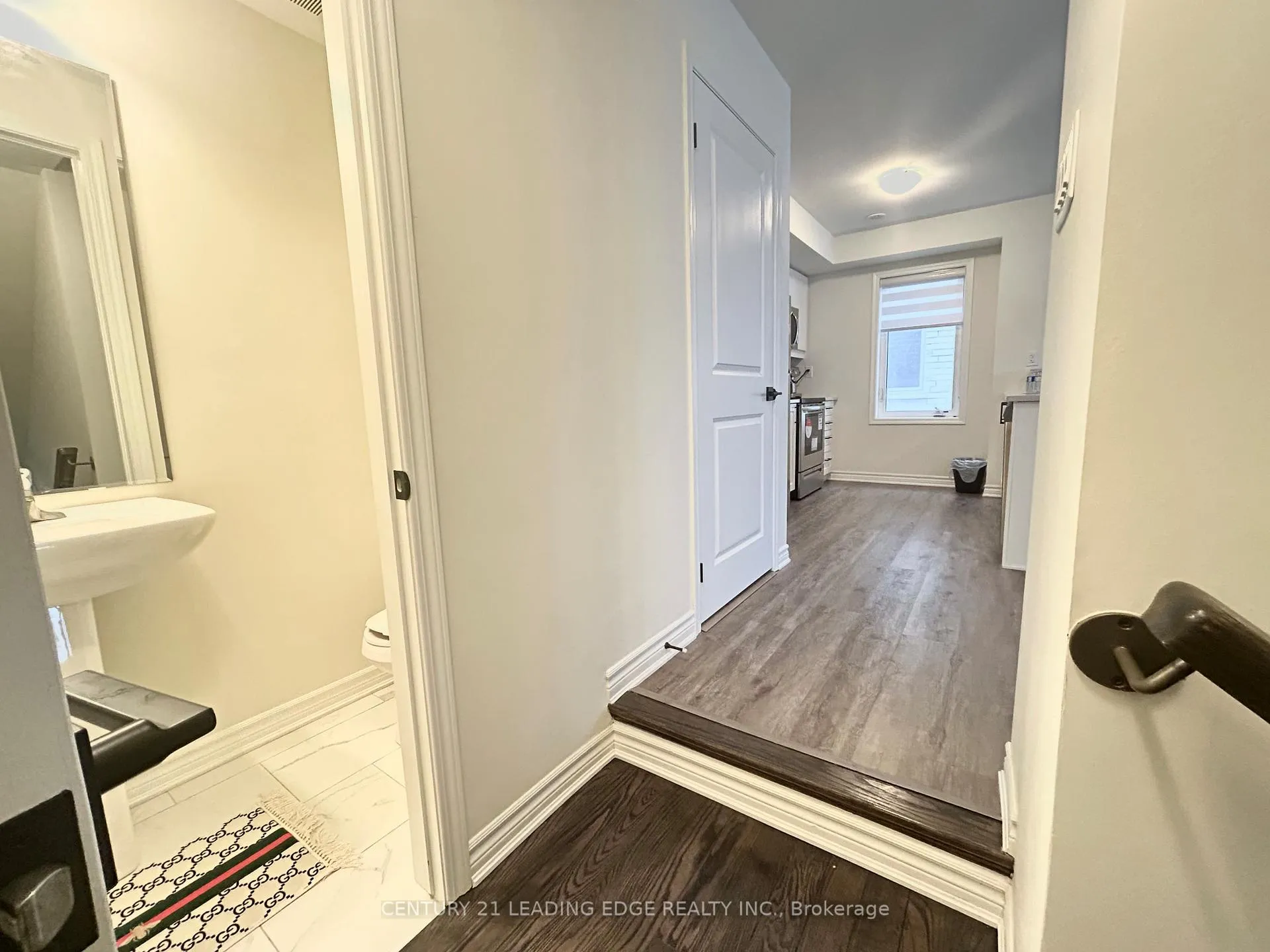 Photo 4 of 3378 Swordbill Street, Pickering, Rural Pickering — HOMEH