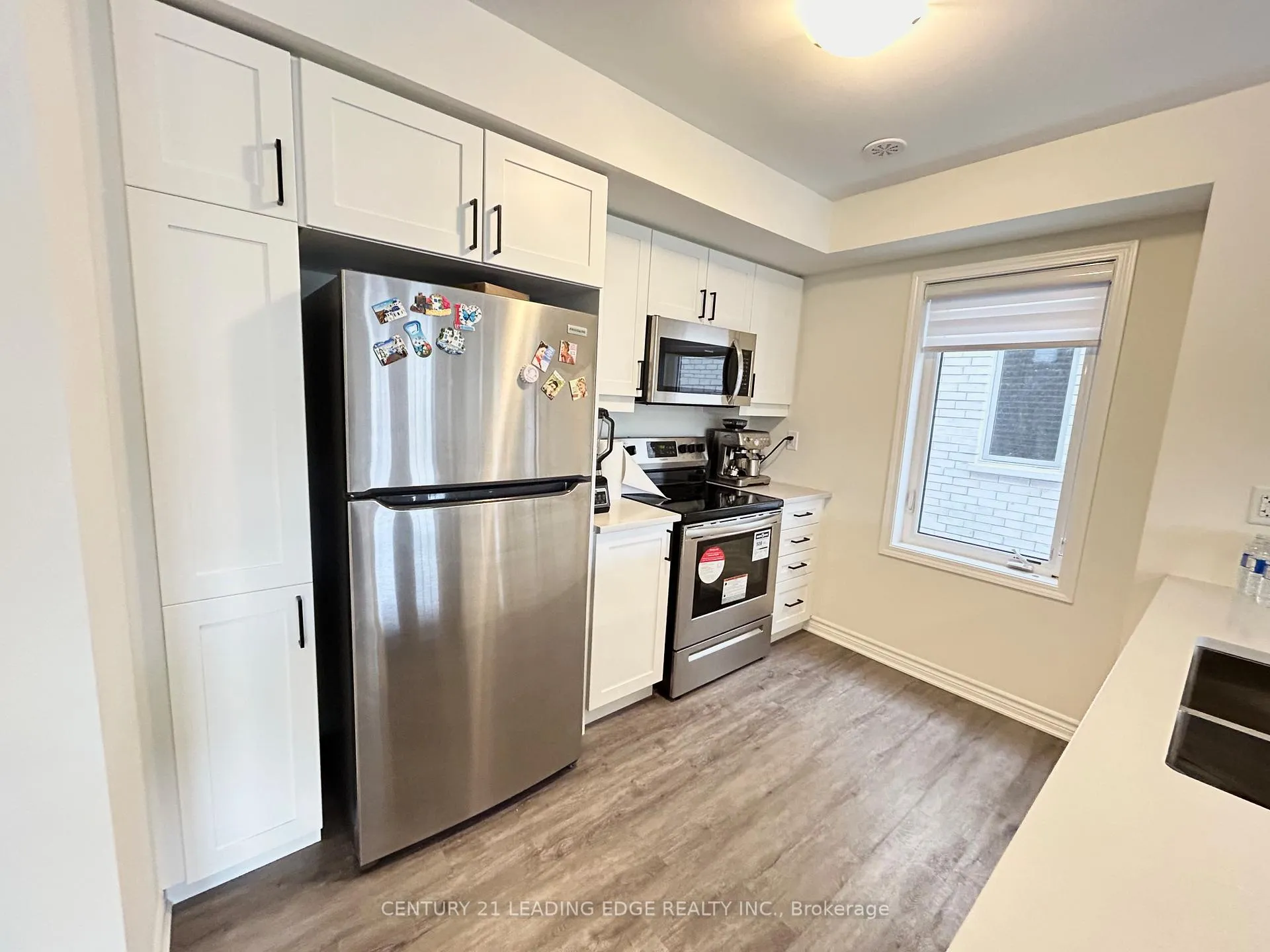 Photo 9 of 3378 Swordbill Street, Pickering, Rural Pickering — HOMEH