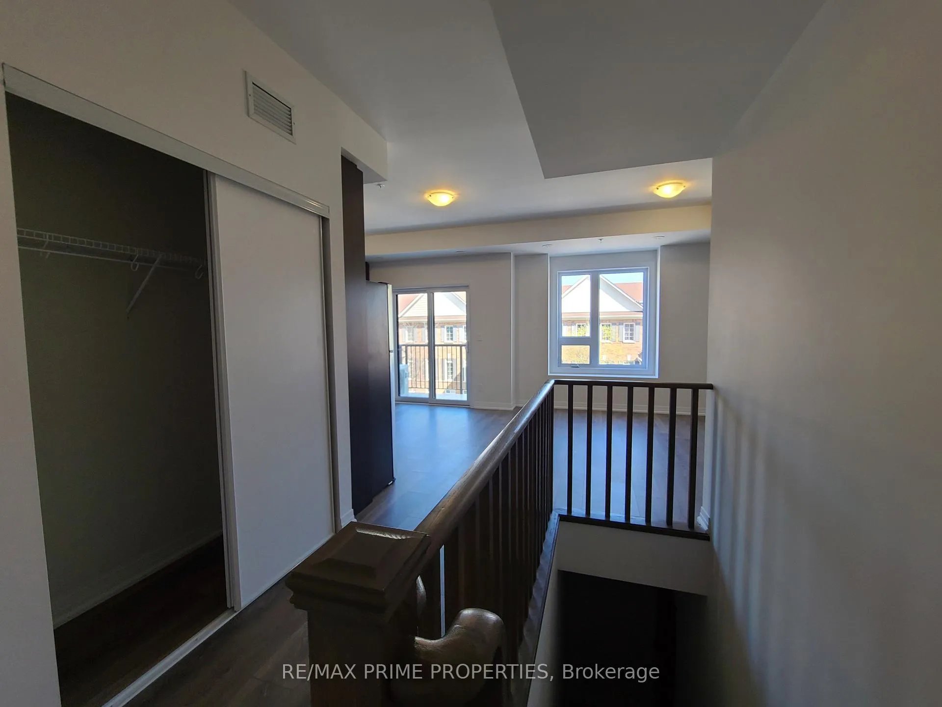 Photo 4 of Unit 1315, 2635 William Jackson Drive, Pickering, Duffin Heights — HOMEH