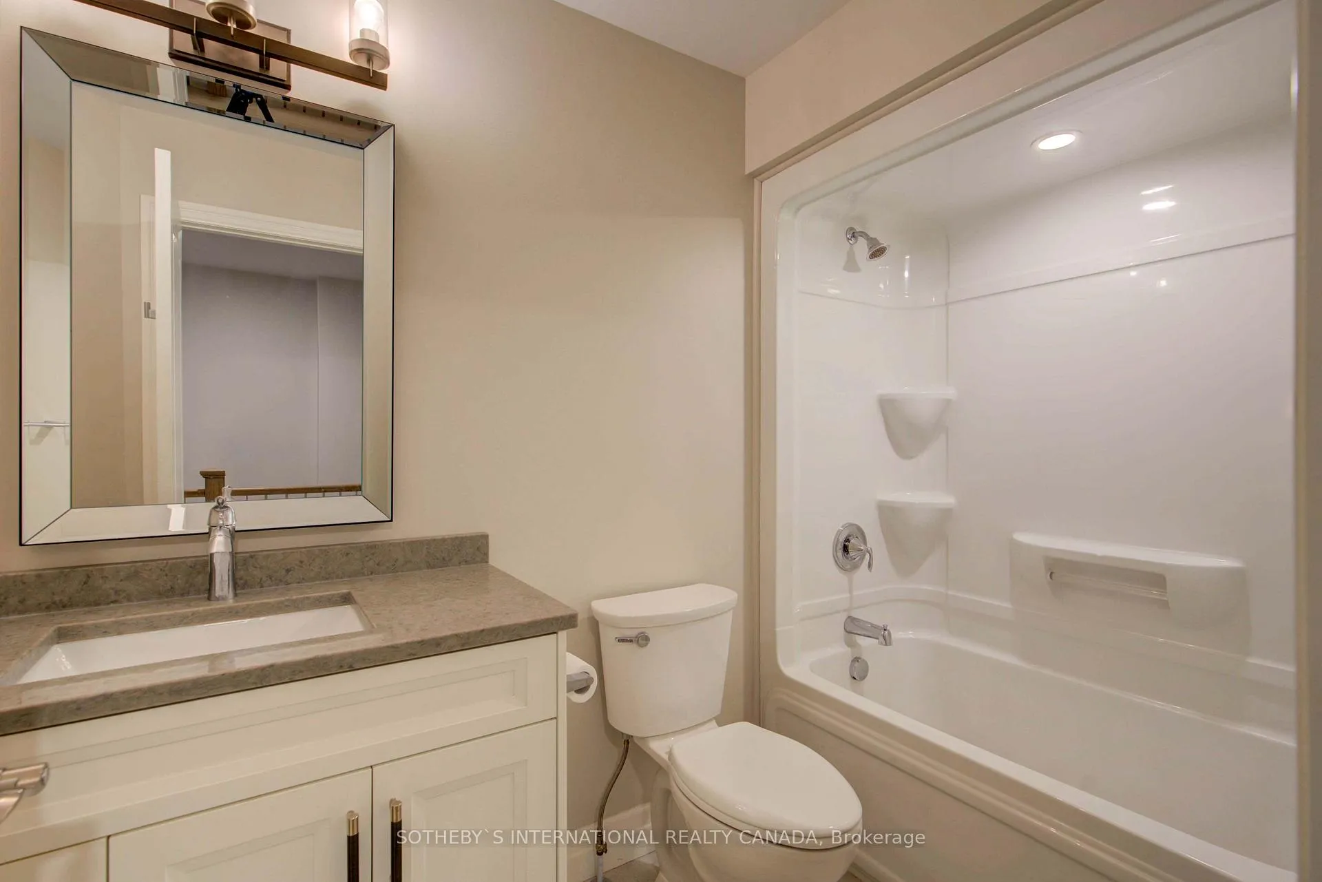 Photo 5 of 205A Ontario Street, Brighton — HOMEH