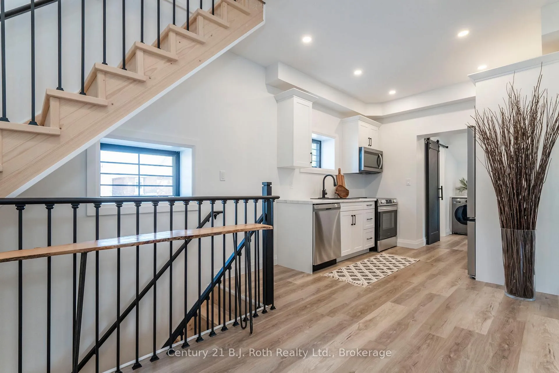 Photo 2 of 339 First Street, Midland — HOMEH