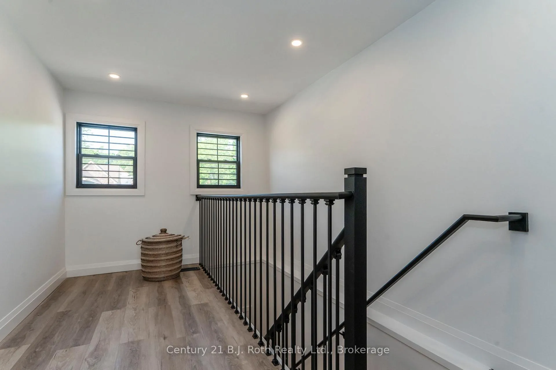 Photo 16 of 339 First Street, Midland — HOMEH