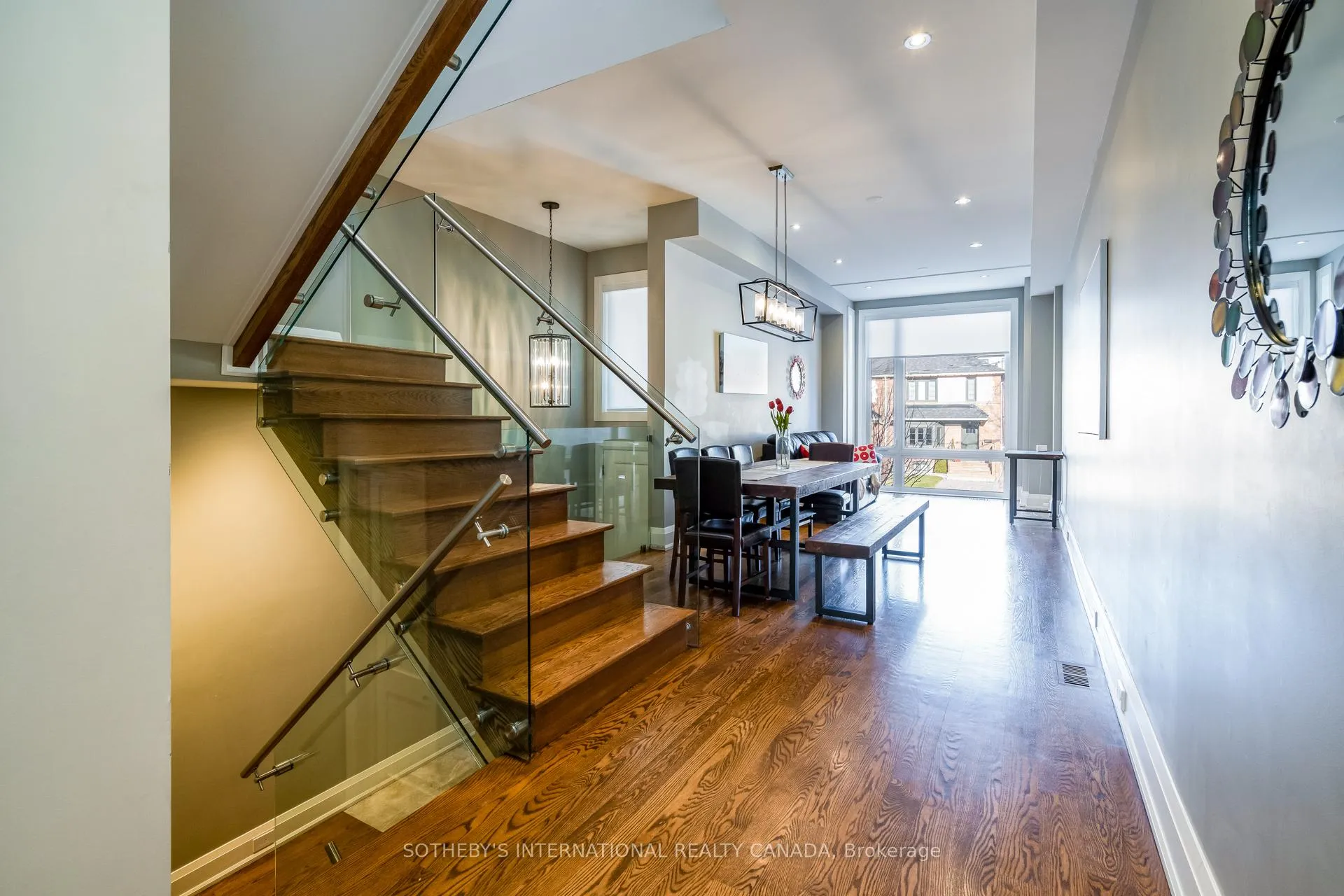 Photo 7 of 209B Glengarry Avenue, Toronto, Lawrence Park North — HOMEH